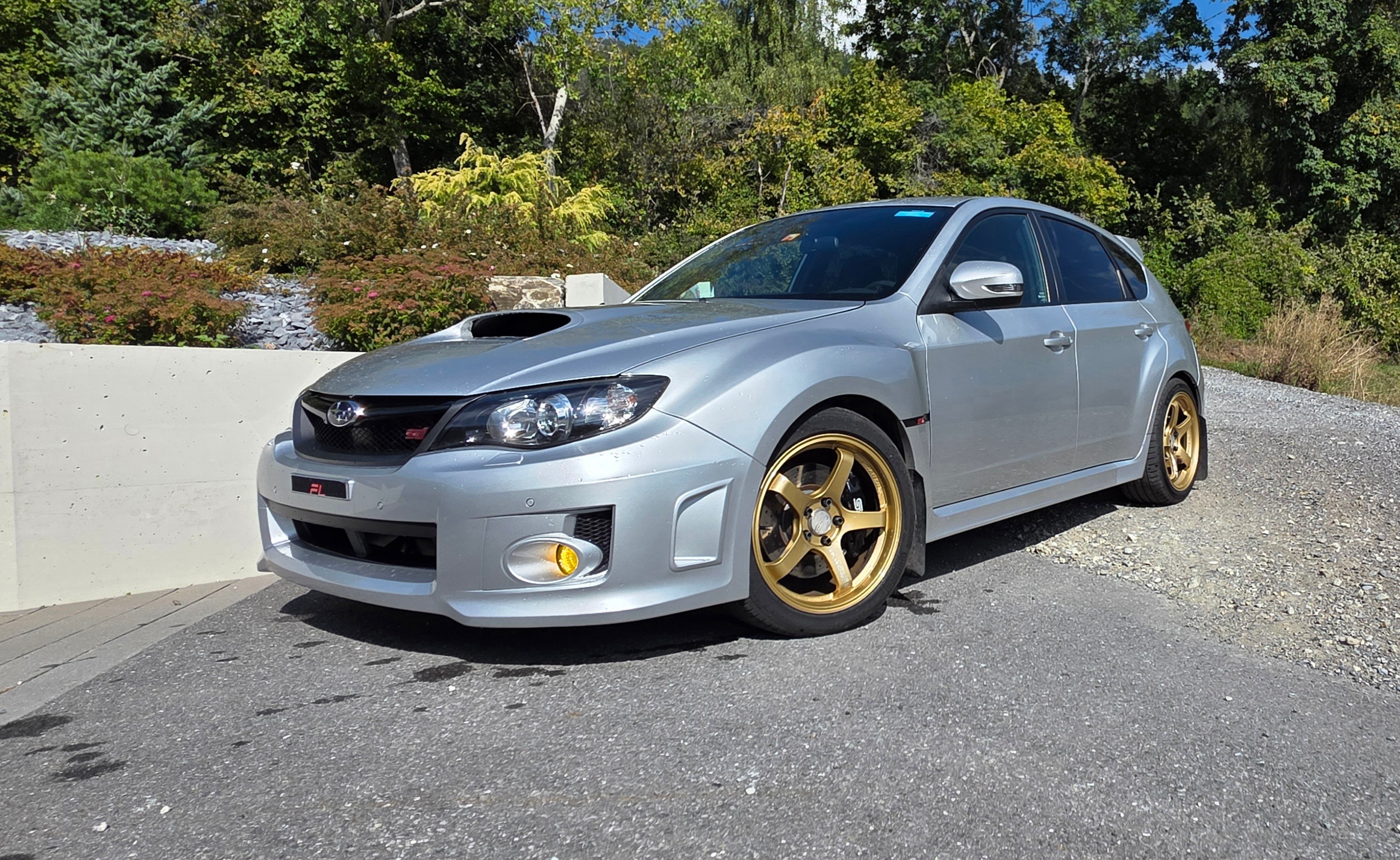 SUBARU 2.5 T Sport — slika 1