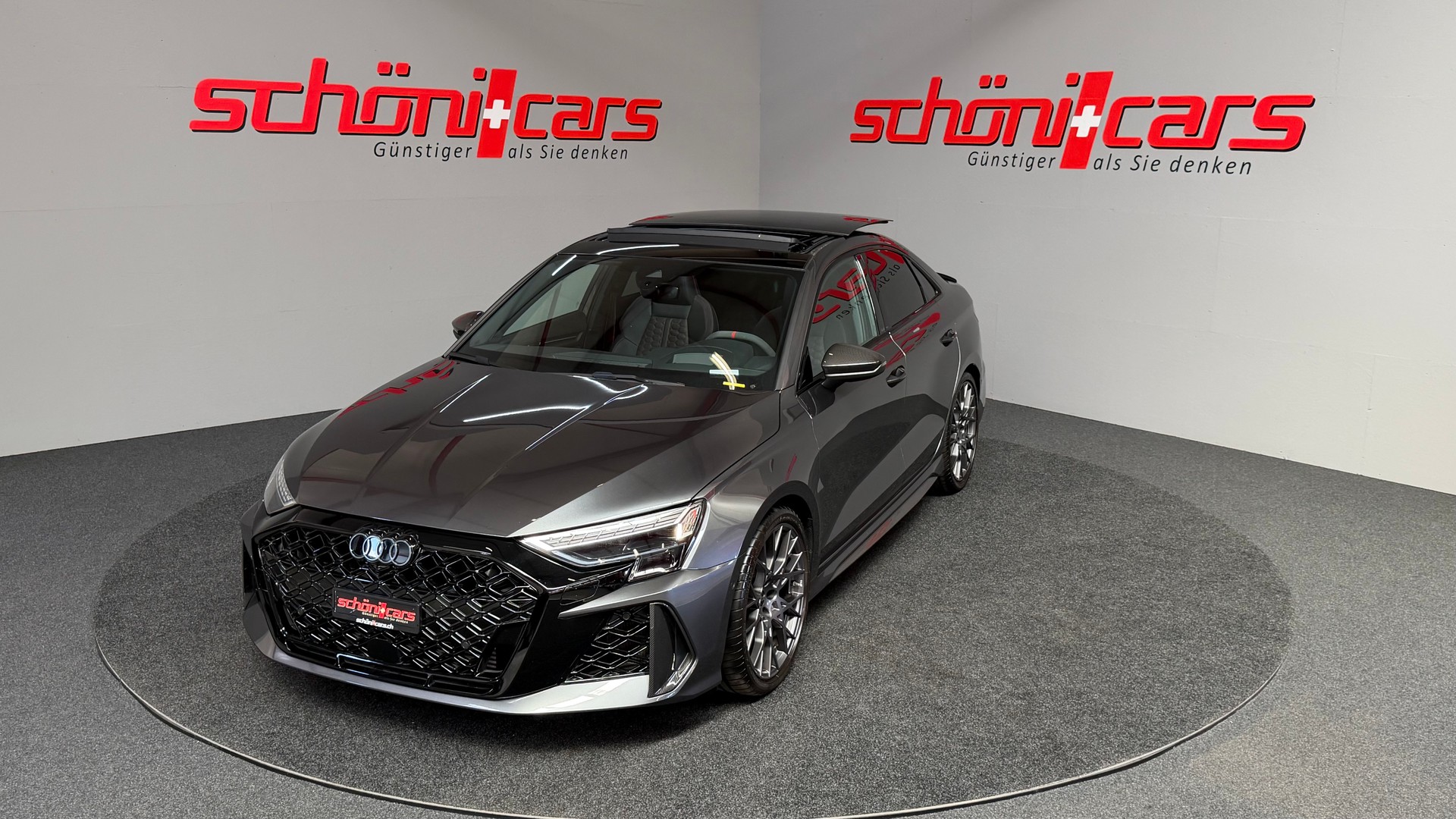 AUDI RS3 Limousine 2.5 TSI quattro S-tronic Carbon-image-3