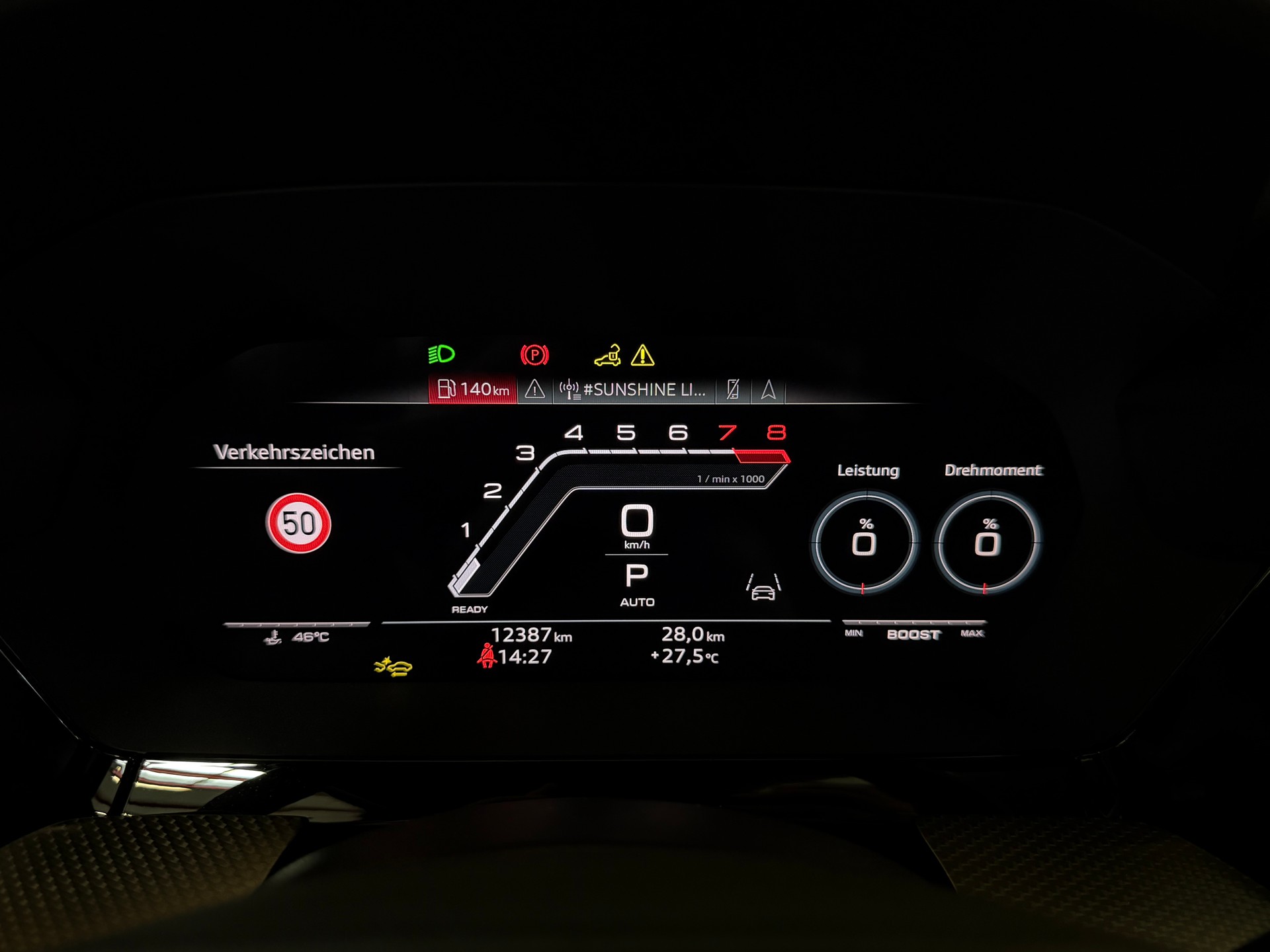 AUDI RS3 Limousine 2.5 TSI quattro S-tronic Carbon-image-37