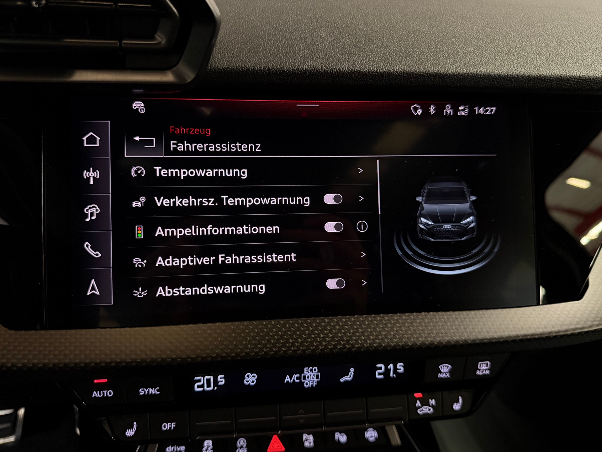 AUDI RS3 Limousine 2.5 TSI quattro S-tronic Carbon-image-35