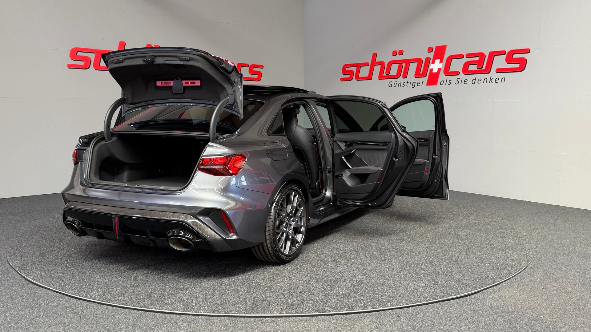 AUDI RS3 Limousine 2.5 TSI quattro S-tronic Carbon-image-8