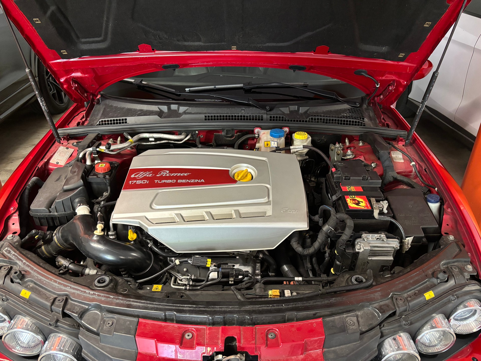 ALFA ROMEO 1.8 TBi 16V-image-17