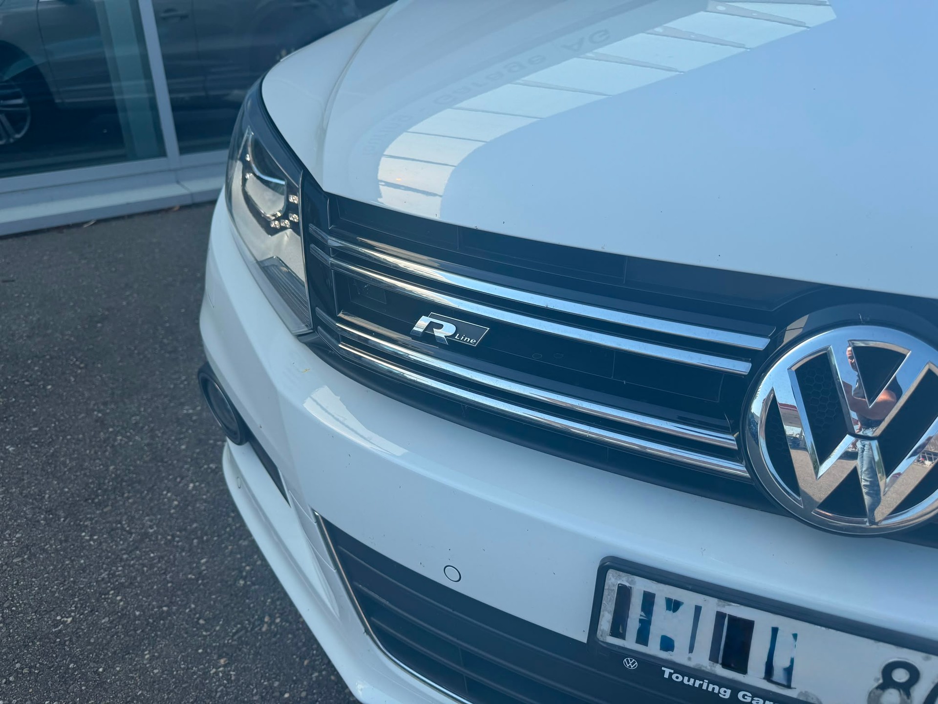 VW Tiguan 2.0 TDI BlueMotion Sport&Style 4Motion DSG R-Line 4x4-image-7
