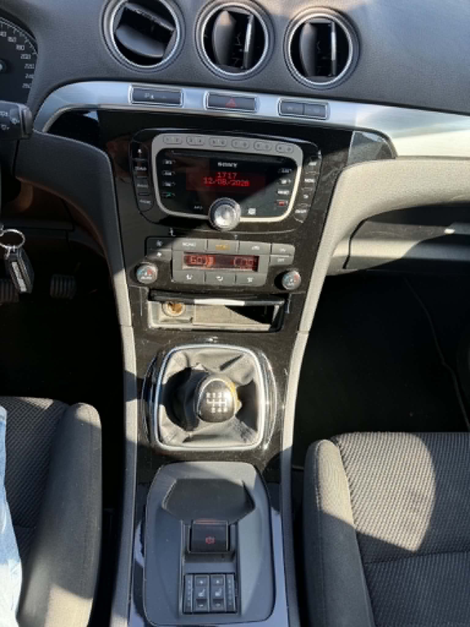 FORD S-Max 2.0 SCTi TitaniumS-image-7