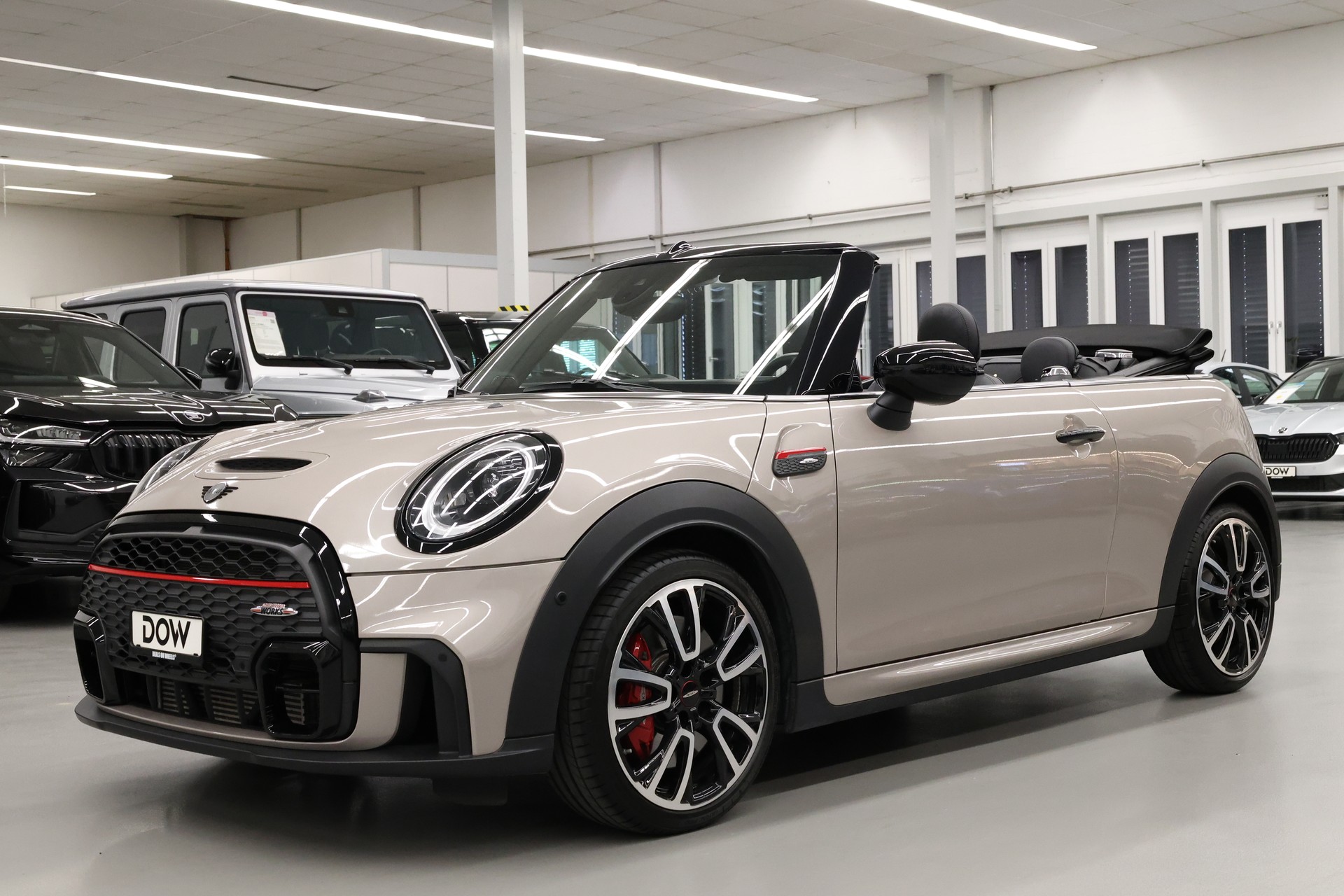 MINI Cabrio F57 2.0i John Cooper Works SAG-image-9