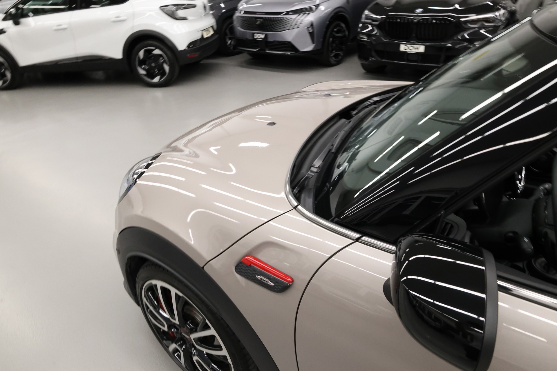 MINI Cabrio F57 2.0i John Cooper Works SAG-image-13