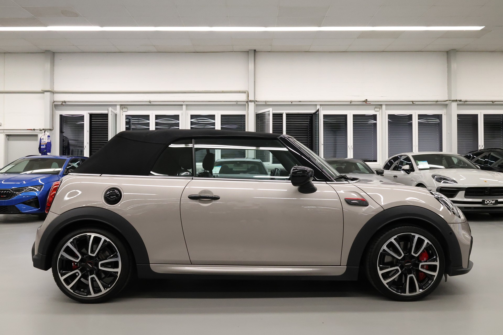 MINI Cabrio F57 2.0i John Cooper Works SAG-image-8