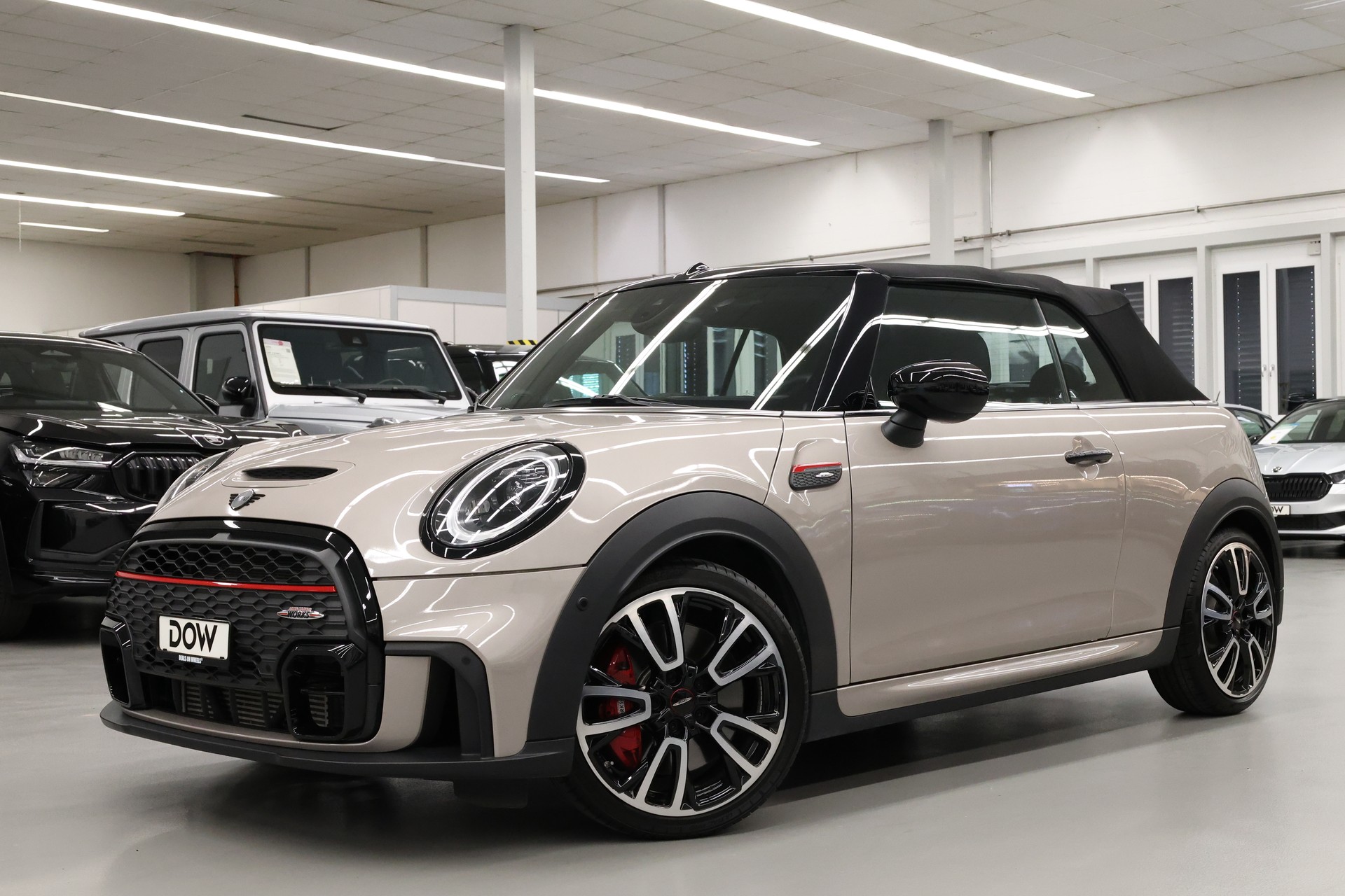 MINI Cabrio F57 2.0i John Cooper Works SAG-image-0