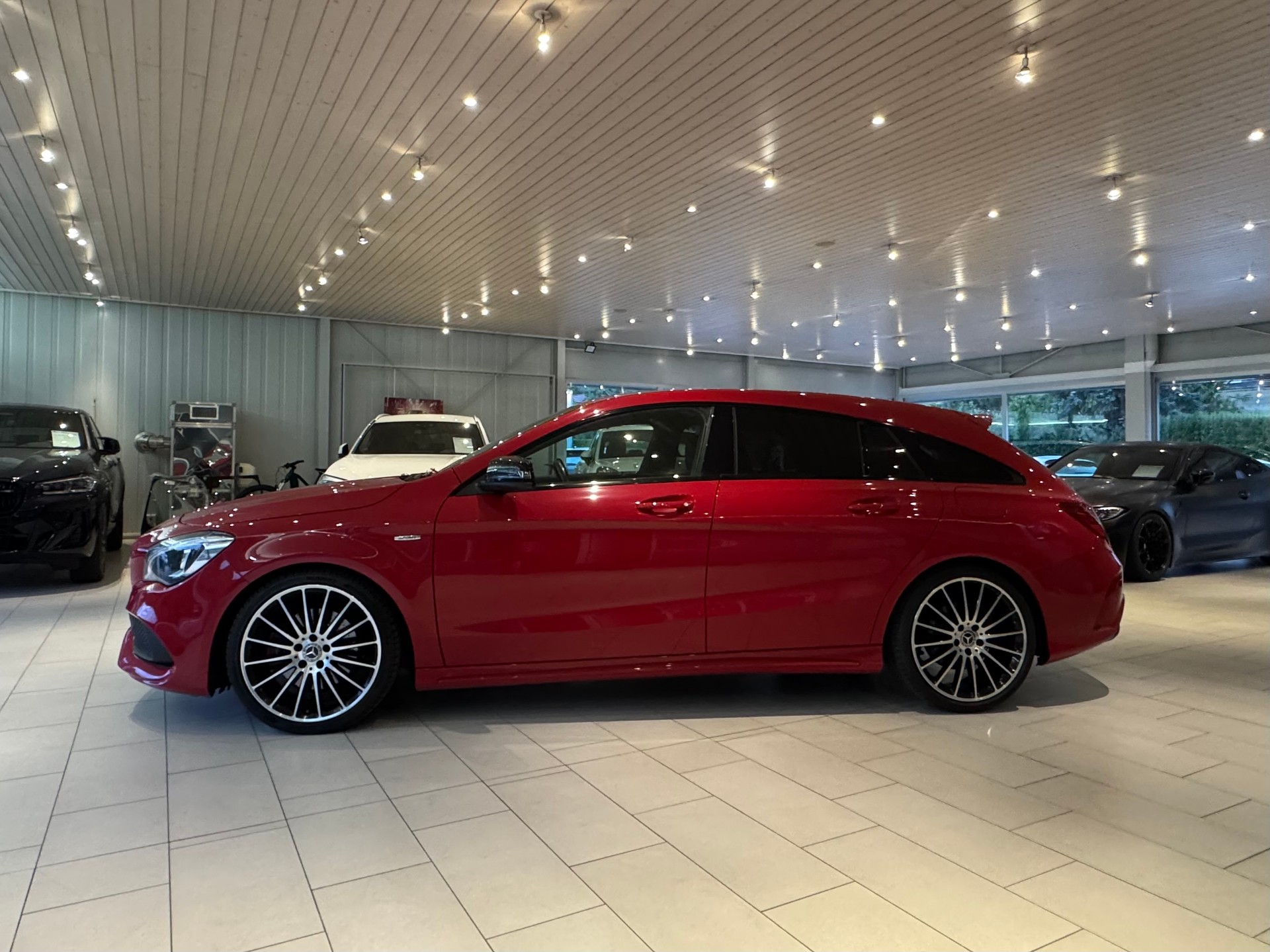 MERCEDES-BENZ CLA Shooting Brake 250 Sport 4Matic 7G-DCT-image-7