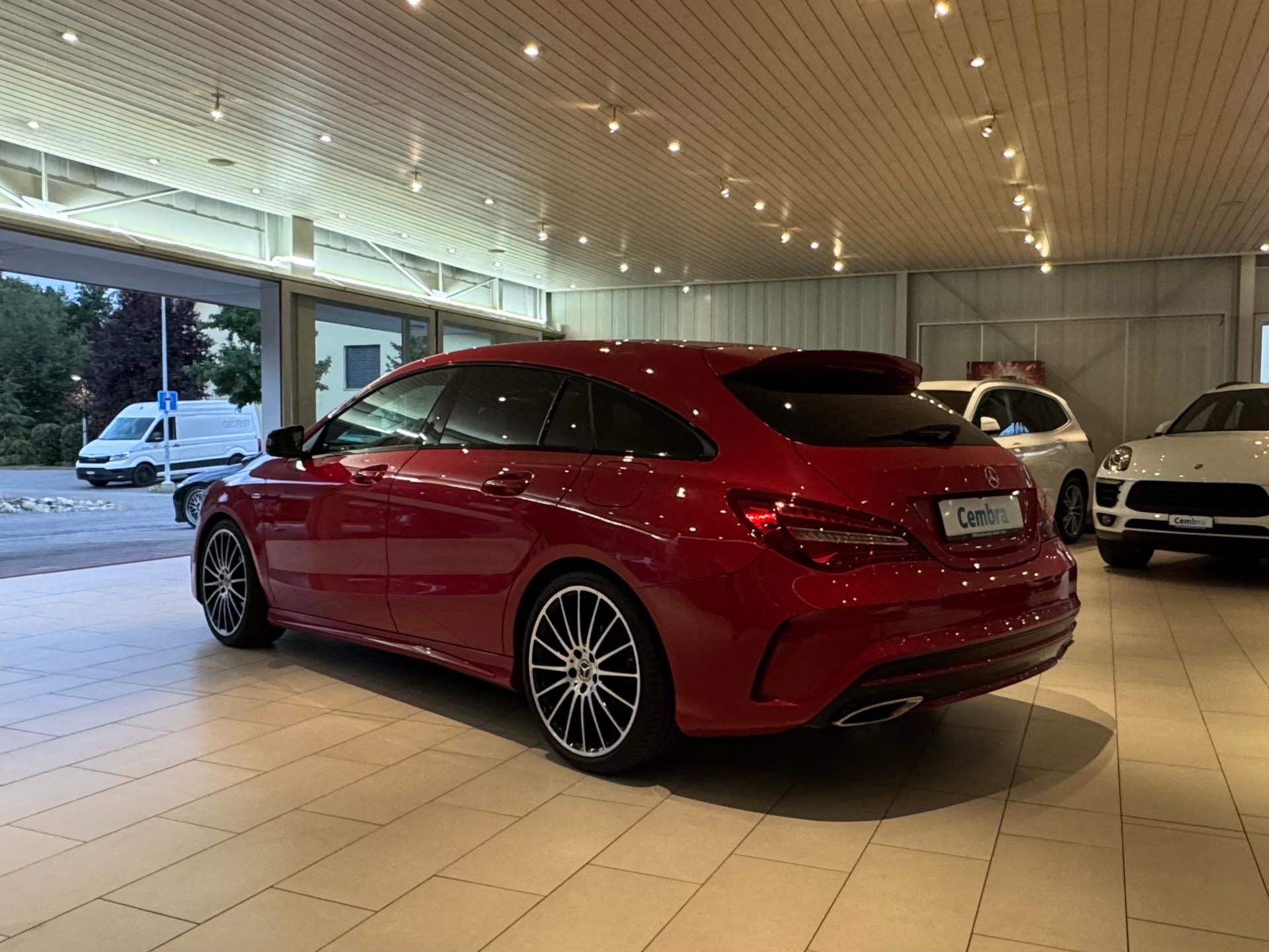 MERCEDES-BENZ CLA Shooting Brake 250 Sport 4Matic 7G-DCT-image-1