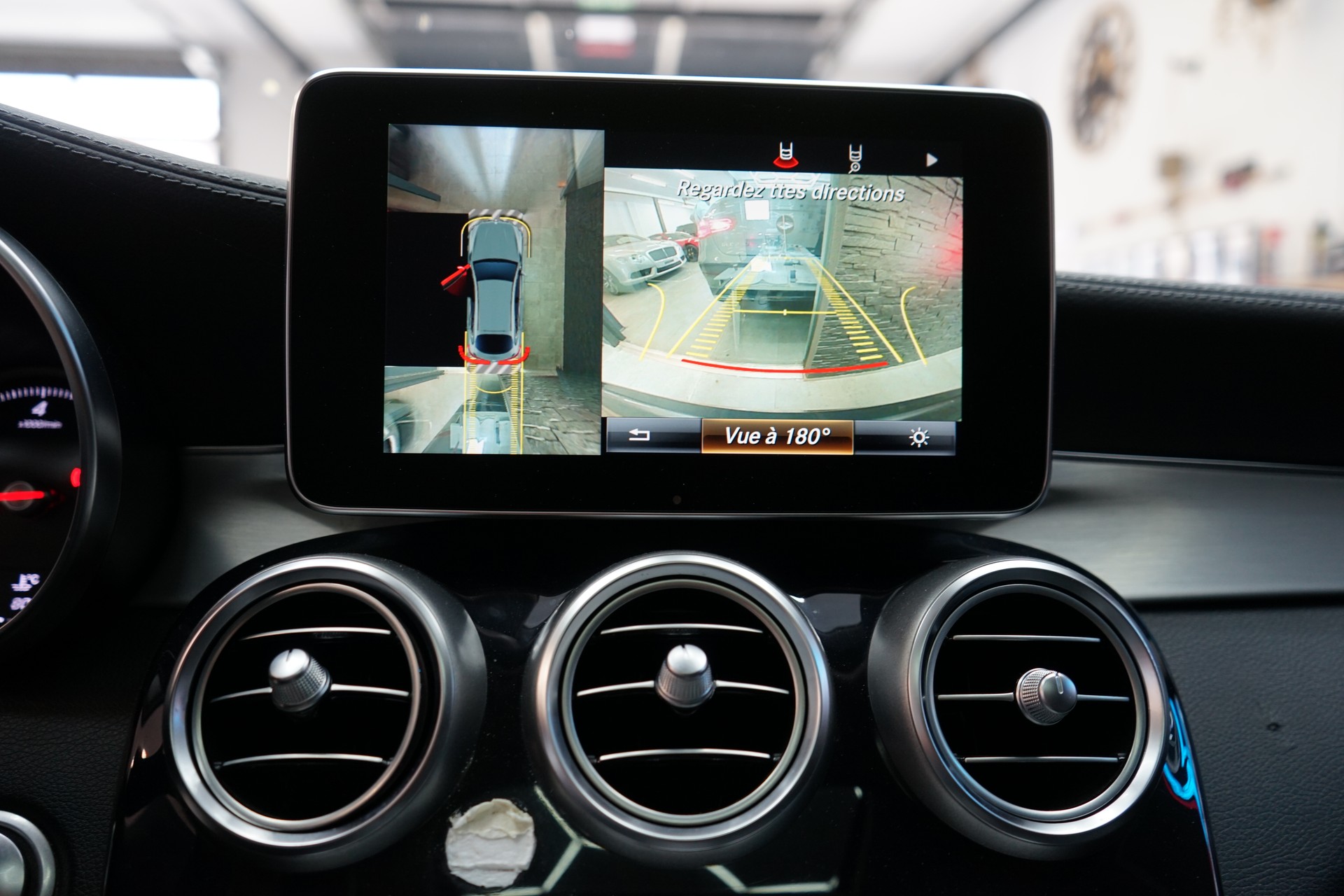 MERCEDES-BENZ GLC Coupé 250 AMG Line 4Matic 9G-Tronic-image-13