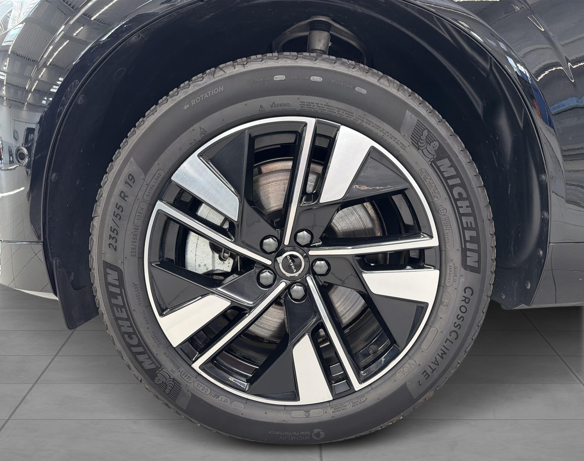 VOLVO XC60 2.0 T6 TE Plus Dark eAWD-image-9