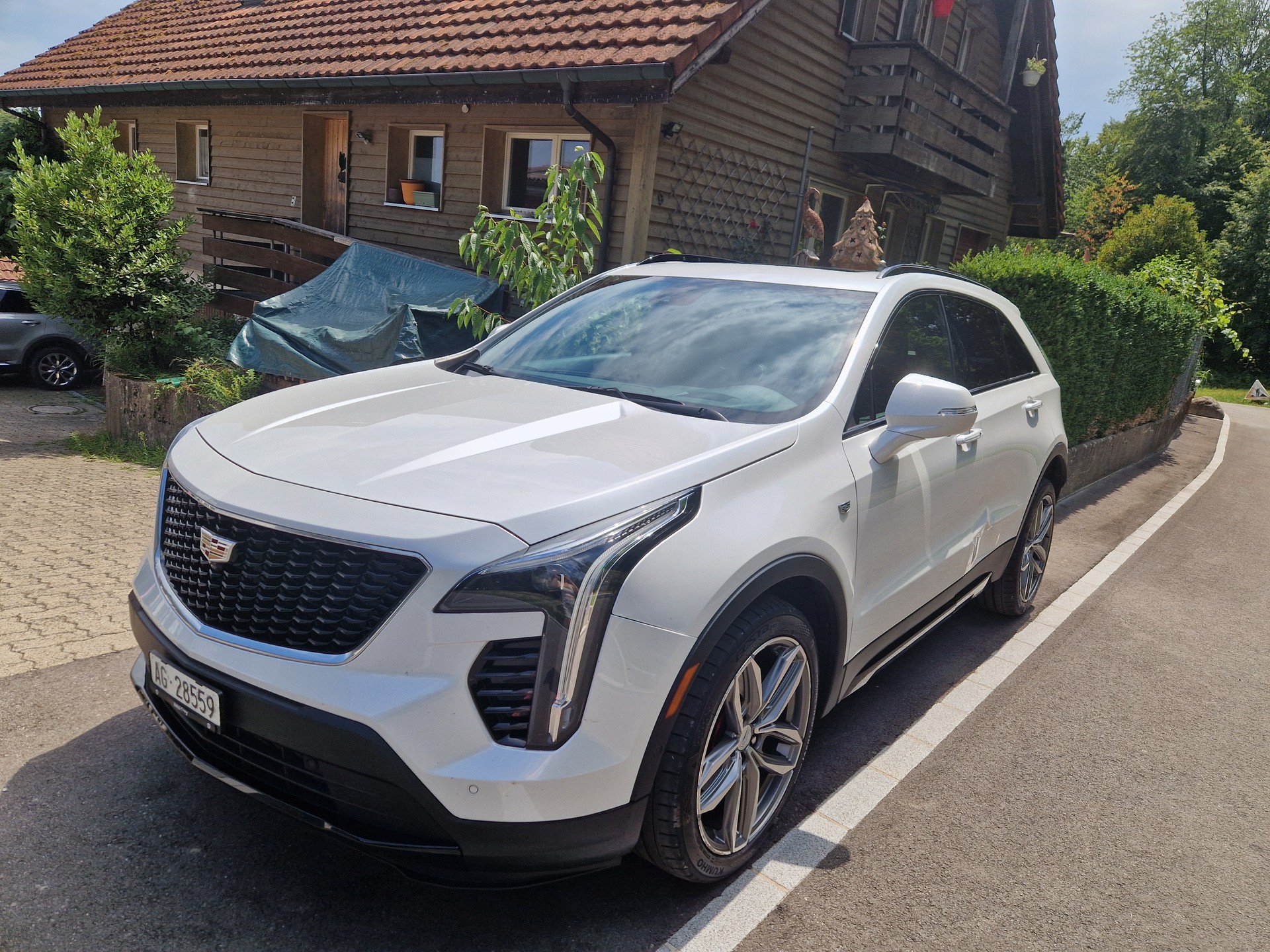 CADILLAC 2.0 T Premium Luxury AWD-image-1