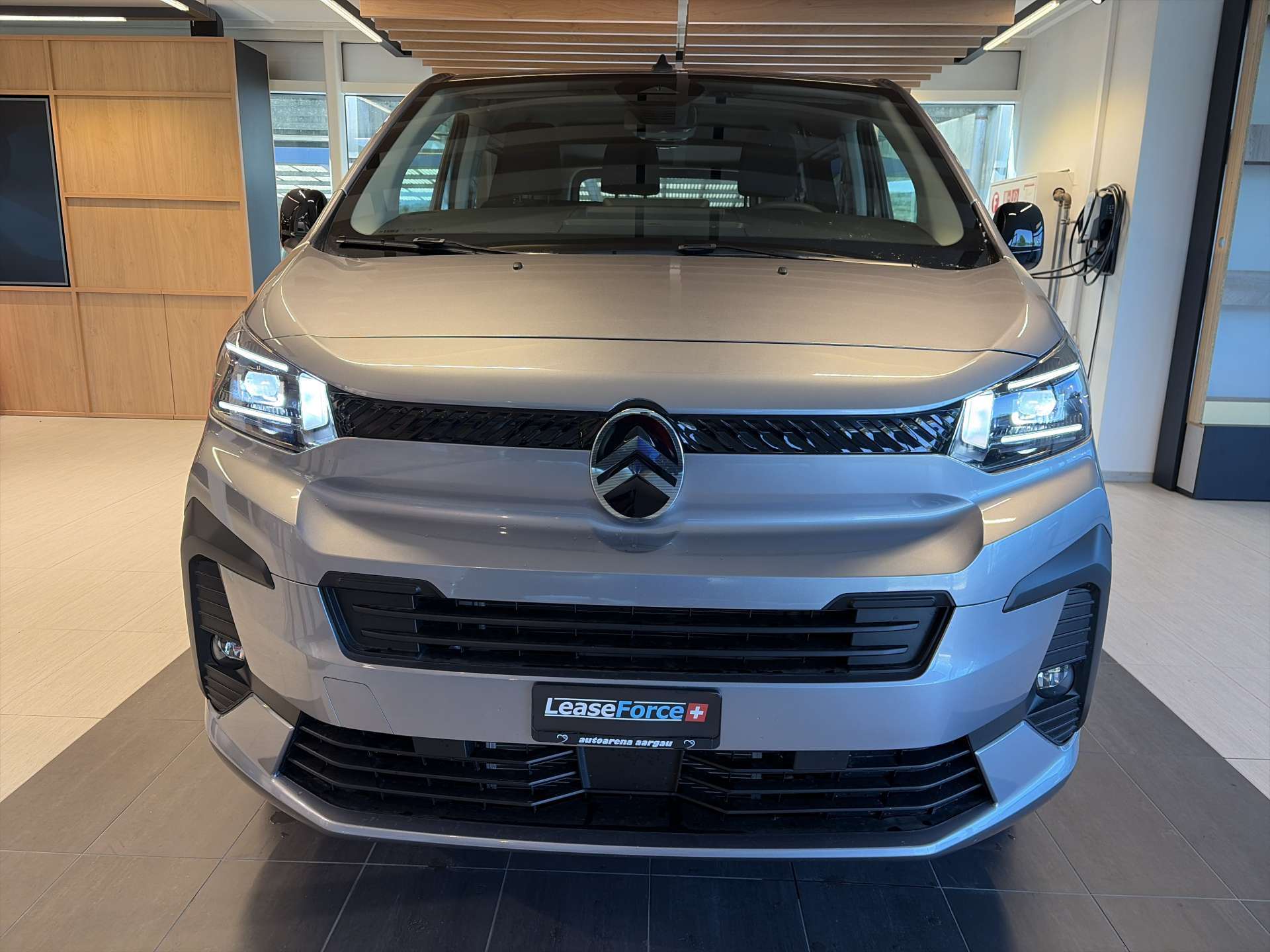 CITROEN Spacetourer 2.2 BlueHDi You XL EAT8-Automat 9-Plätzer-image-10
