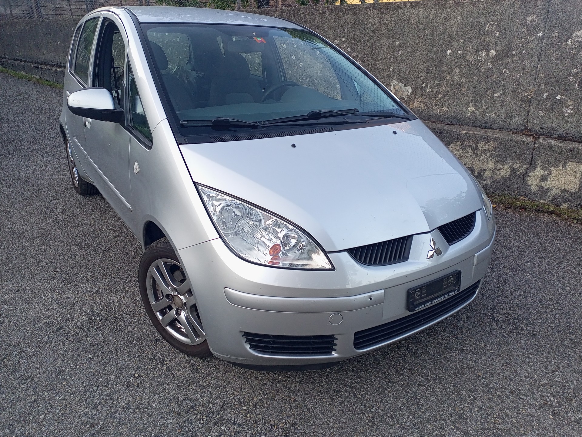 MITSUBISHI Colt 1.3 16V Celebration 30-image-1