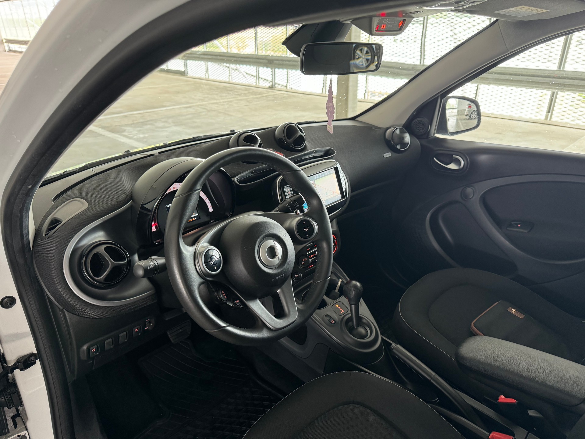 SMART forfour passion twinmatic-image-10