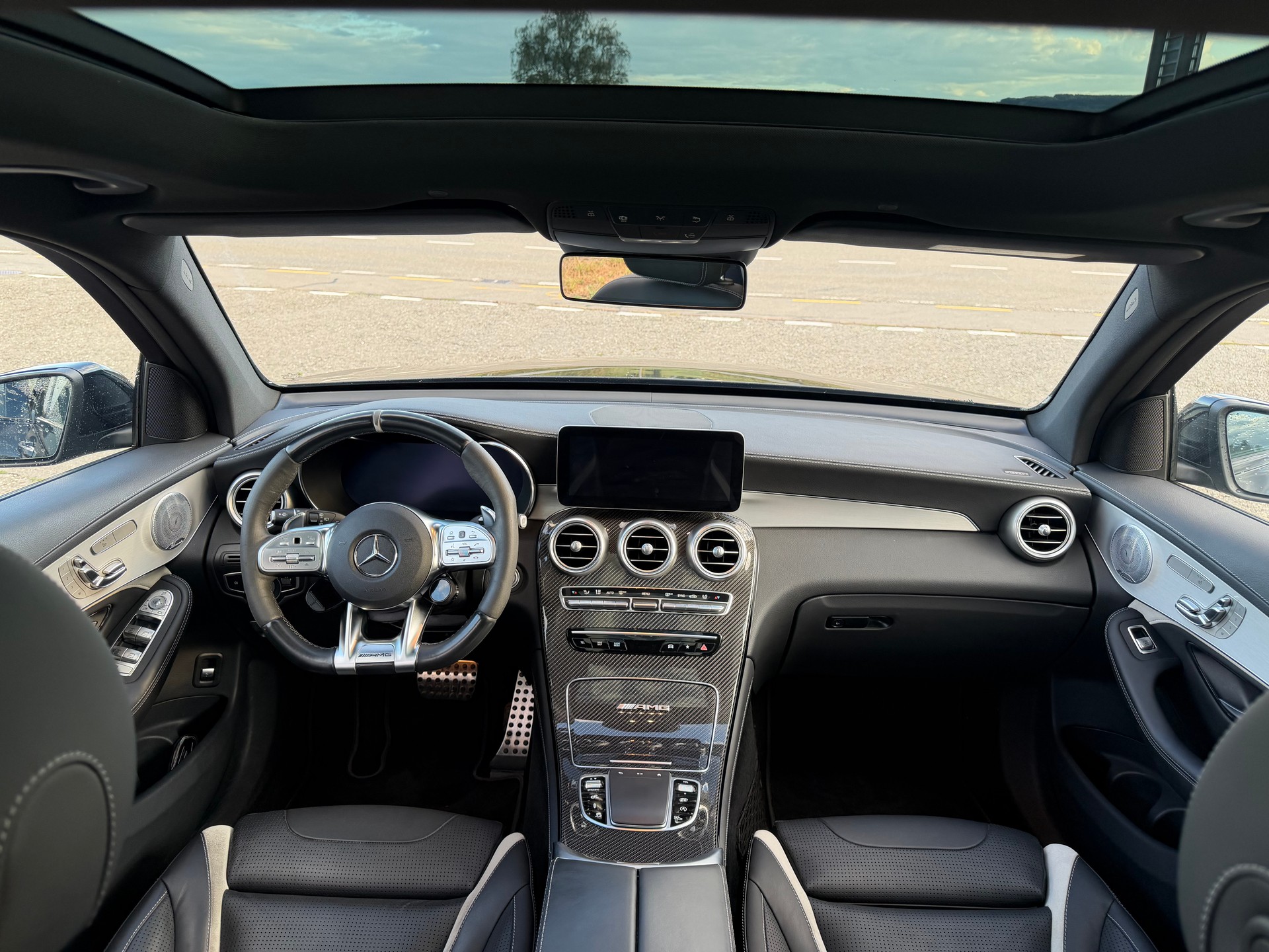 MERCEDES-BENZ GLC 63 S AMG 4m+-image-8