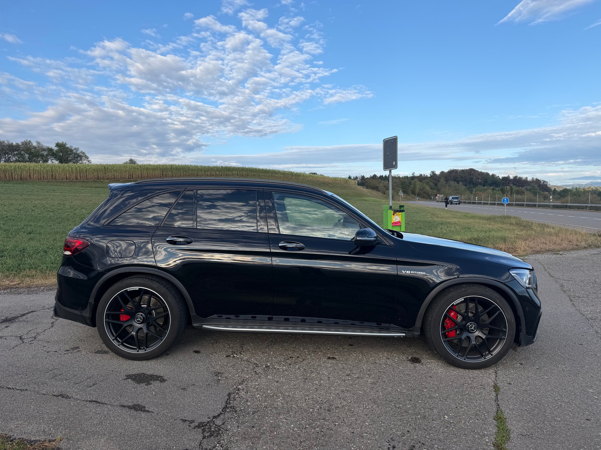 MERCEDES-BENZ GLC 63 S AMG 4m+-image-2