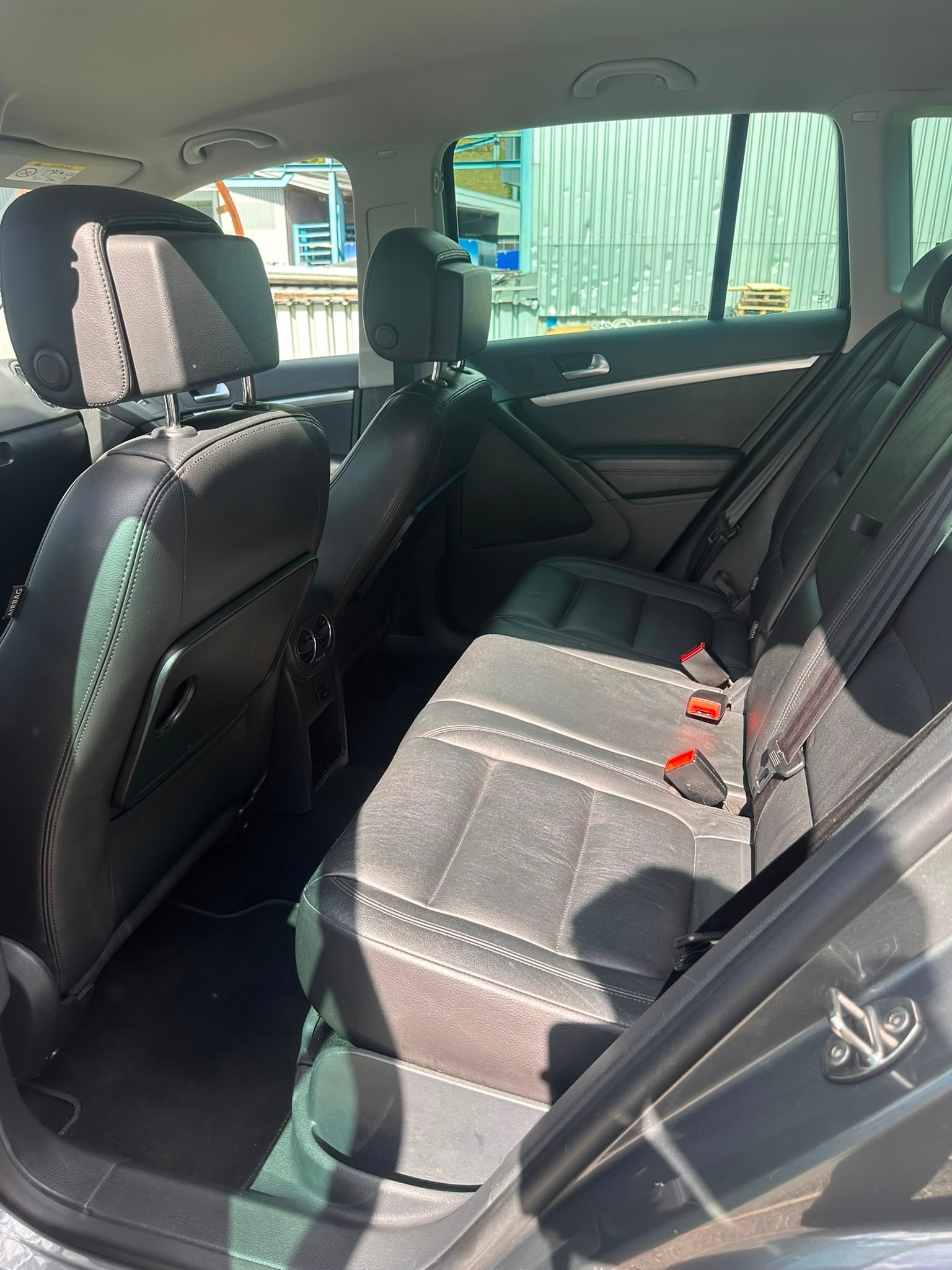 VW Tiguan 2.0 TSI Design 4Motion DSG-image-11