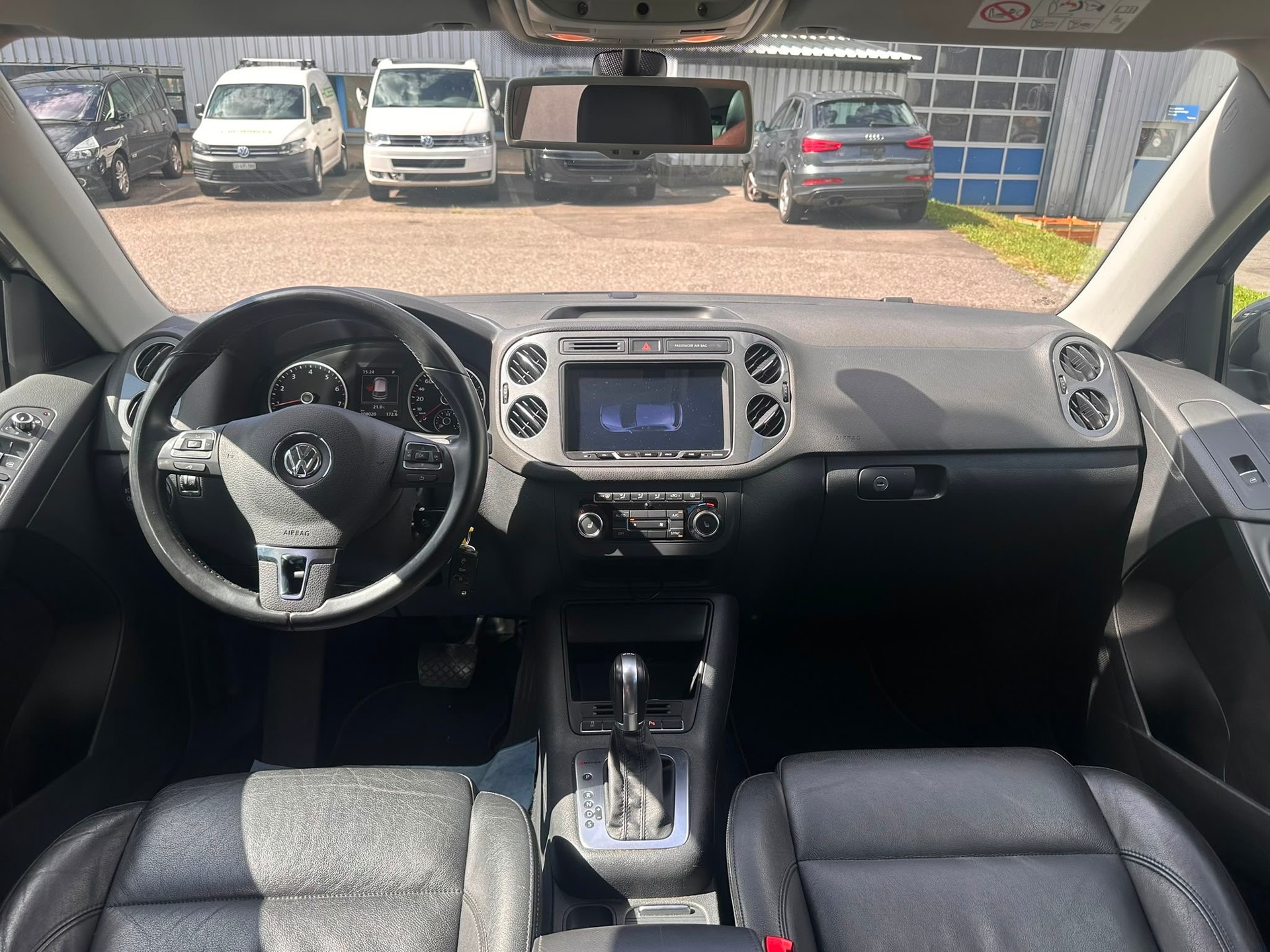 VW Tiguan 2.0 TSI Design 4Motion DSG-image-7