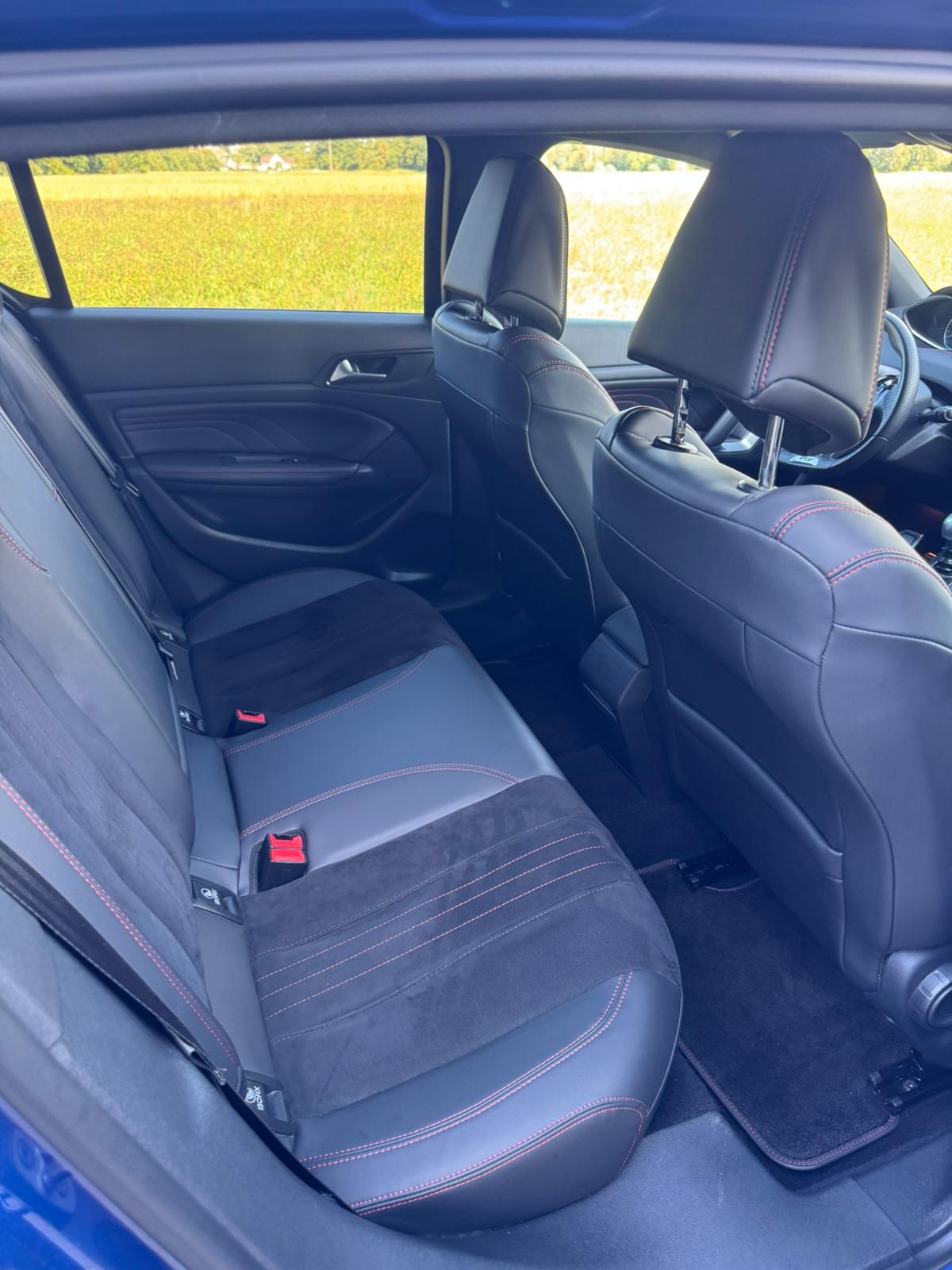PEUGEOT 308 1.6 GT-image-12