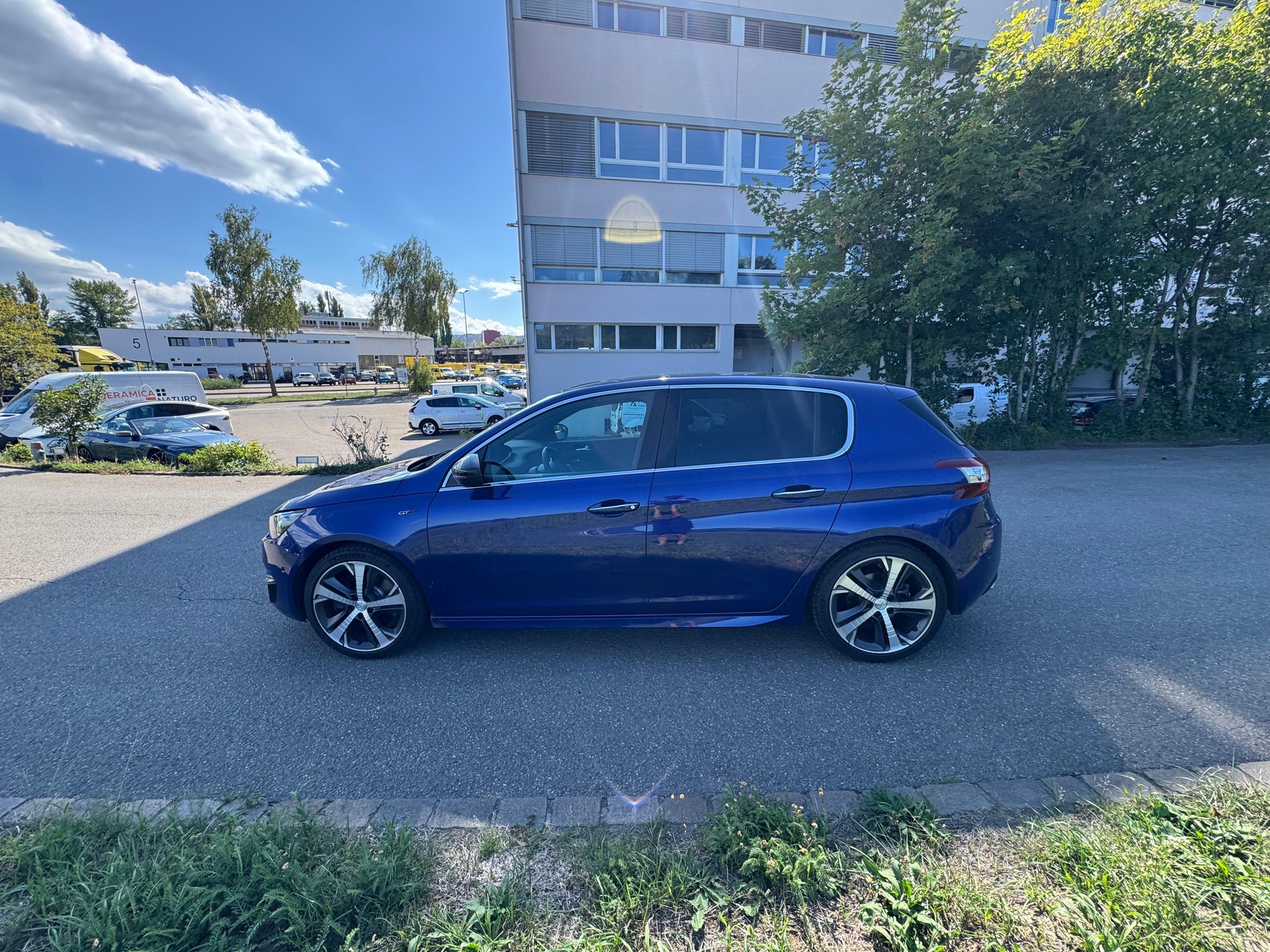PEUGEOT 308 1.6 GT-image-4
