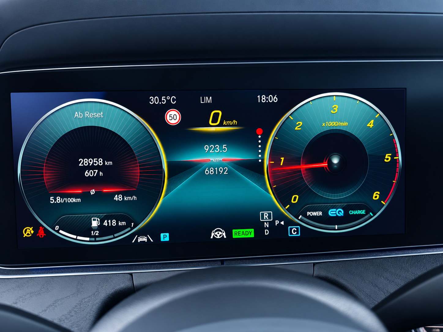 MERCEDES-BENZ E 220 d Avantgarde 4matic Kombi * Pack Park mit 360°-Kamera * Pack Fahrassistenz Plus * CH FAHRZEUG-image-23