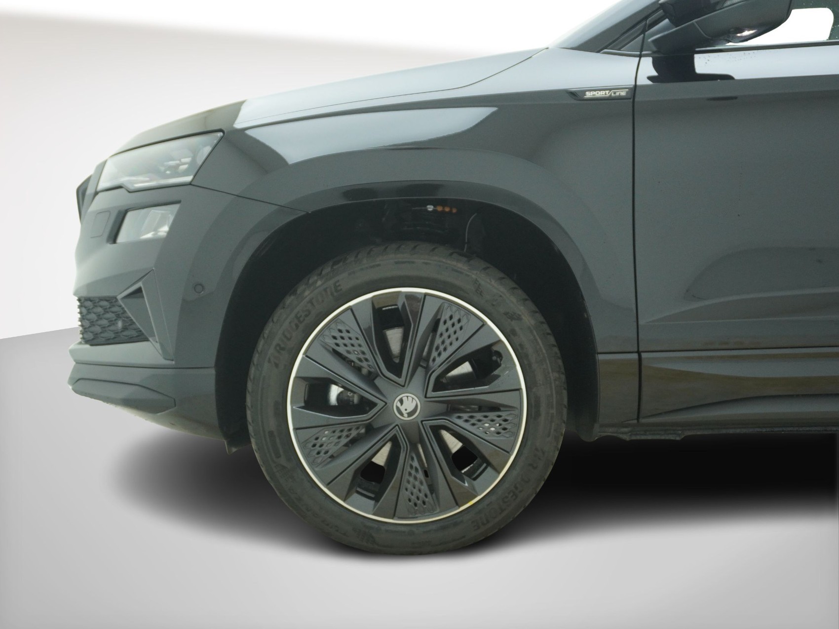 SKODA Karoq 1.5 TSI SportLine DSG-image-9