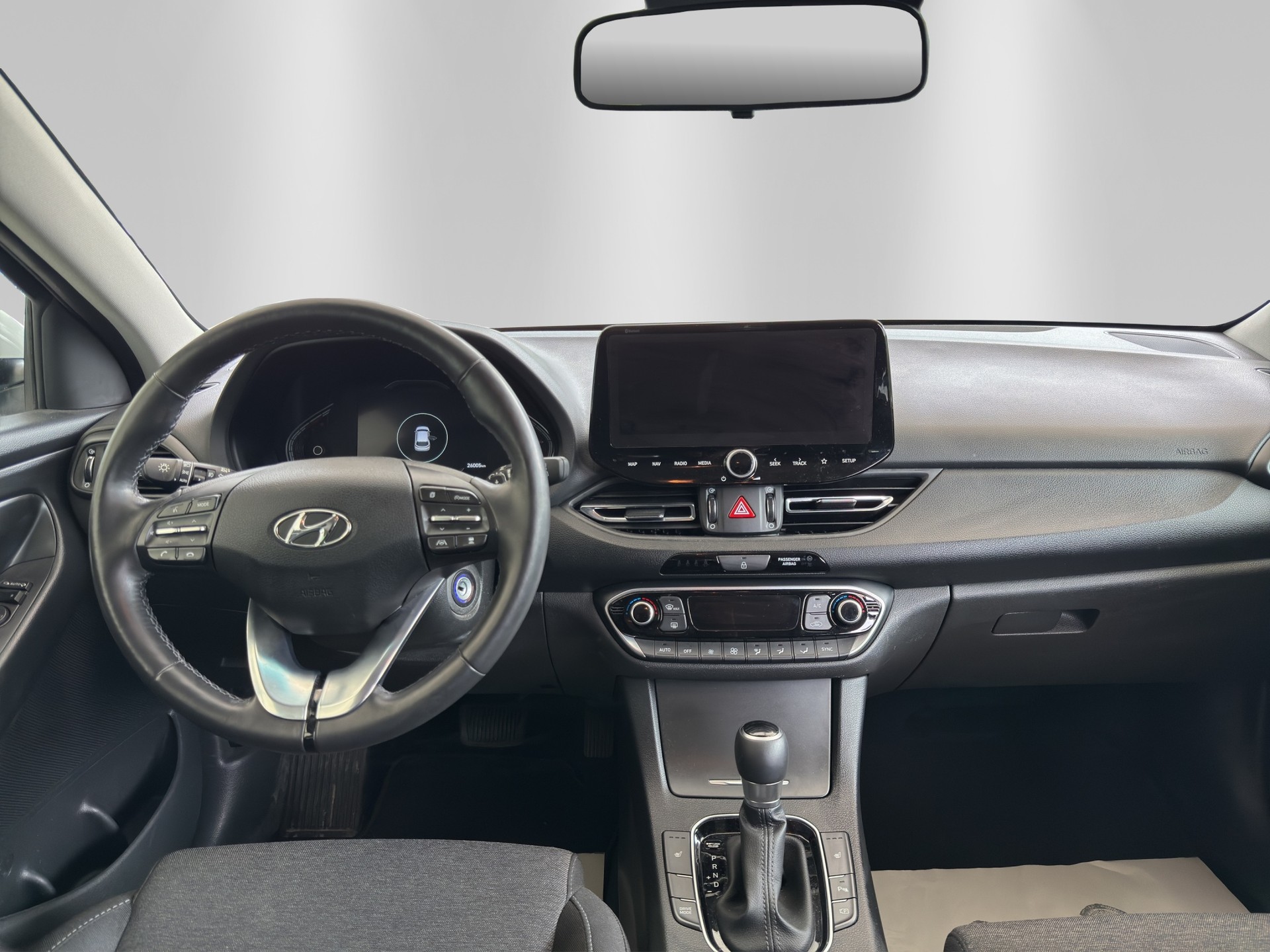 HYUNDAI i30 Wagon 1.5 T-GDi Amplia 48V MH DCT-image-8