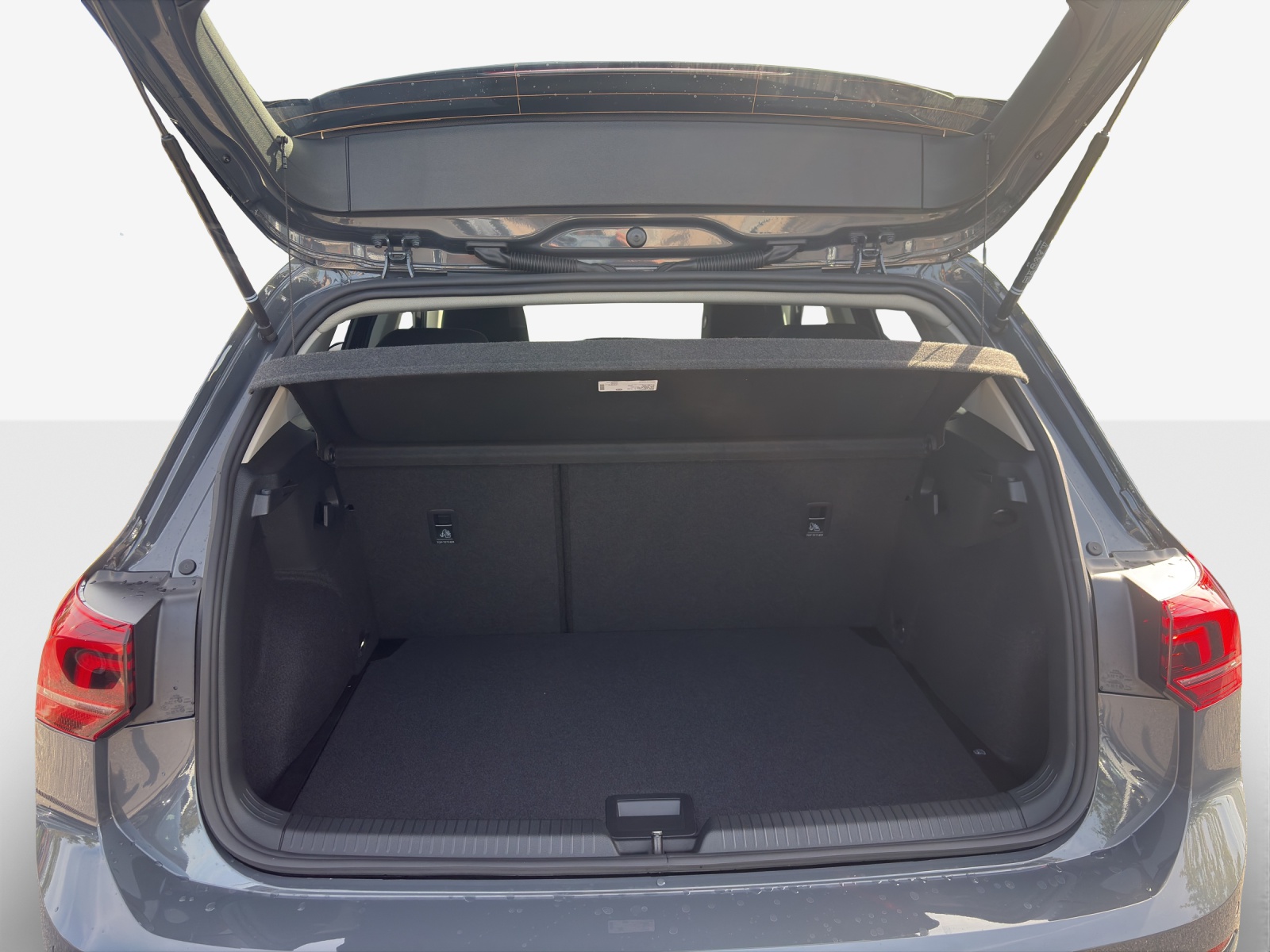 VW Golf 1.5 e TSI mHEV Value DSG-image-12
