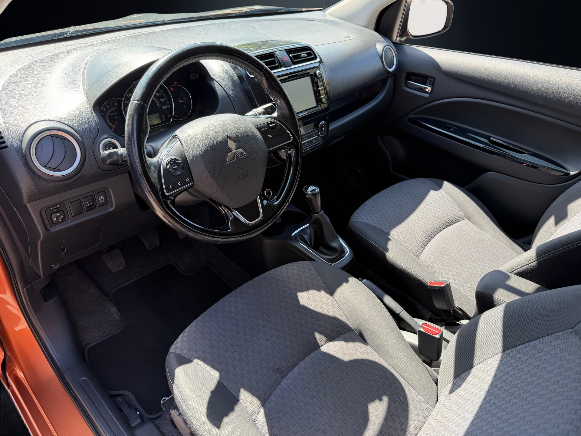 MITSUBISHI Space Star 1.2 Style Anniversary-image-4