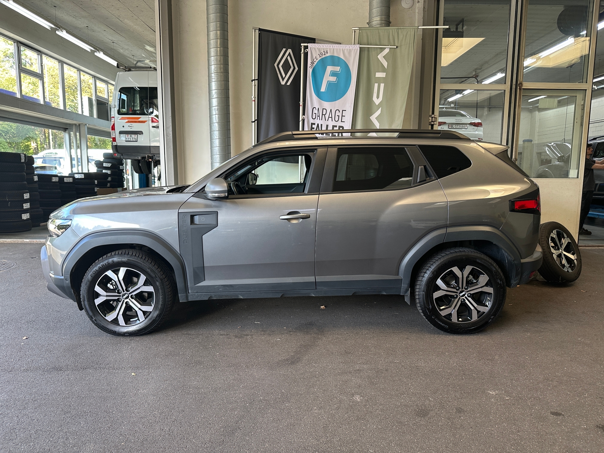 DACIA Duster 1.6 Hybrid Journey-image-1
