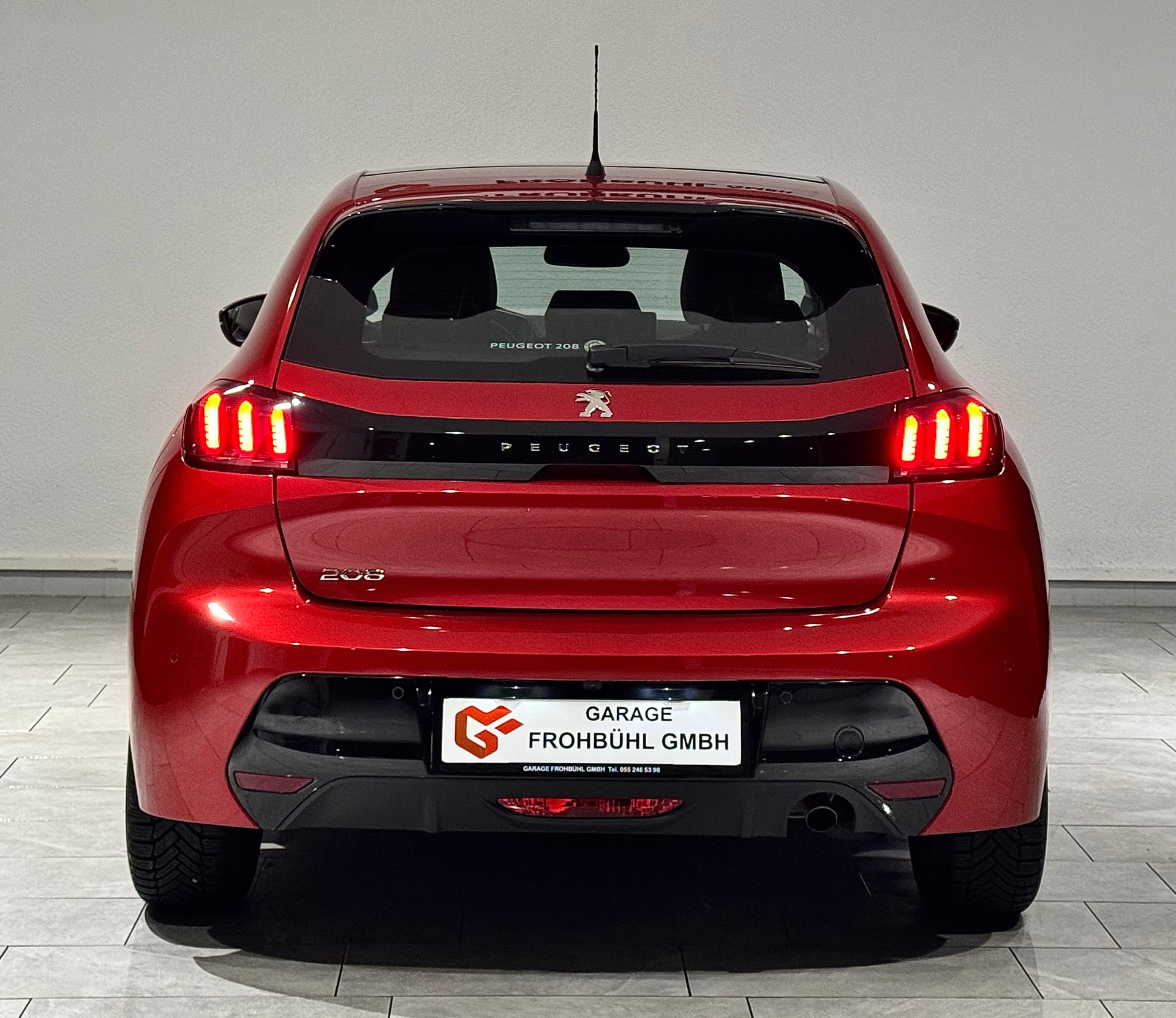 PEUGEOT 208 1.2 PureTech Allure Pack EAT8 | 1.Hand |-image-5