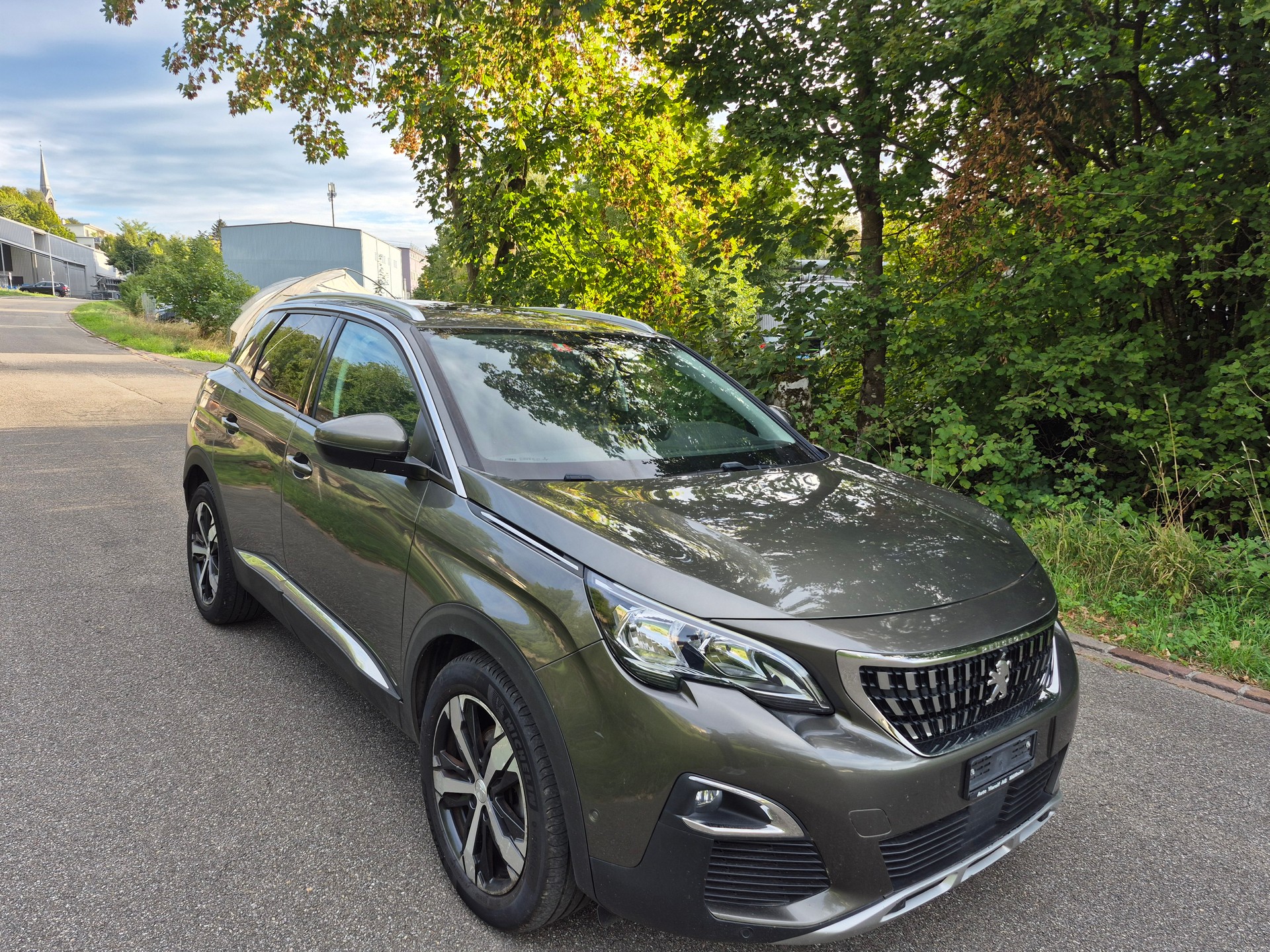 PEUGEOT 3008 1.2 PureTech Allure EAT-image-2