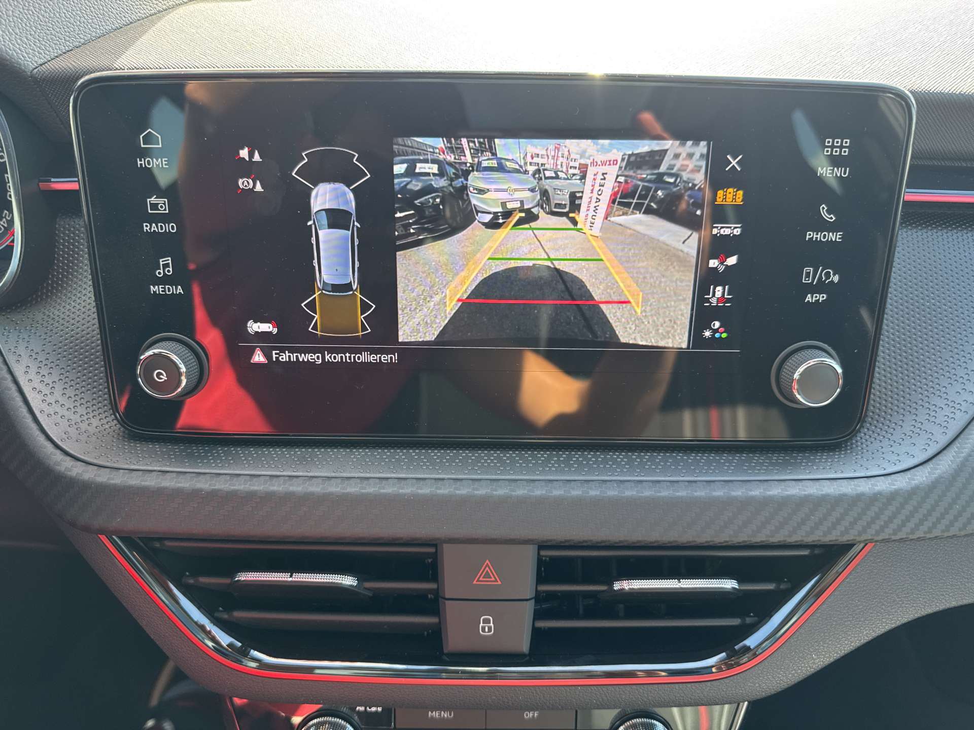 SKODA Scala 1.5 TSi Monte Carlo DSG-Automat-image-9