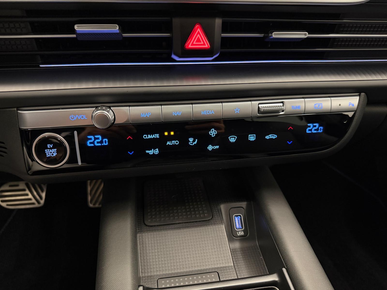 HYUNDAI Ioniq 6 77,4 kWh Vertex 4WD-image-23