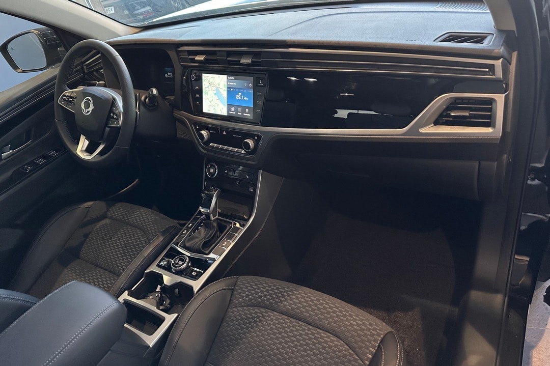 KGM-SsangYong Korando 1.5 T GDI Steel 4WD Automat-image-13