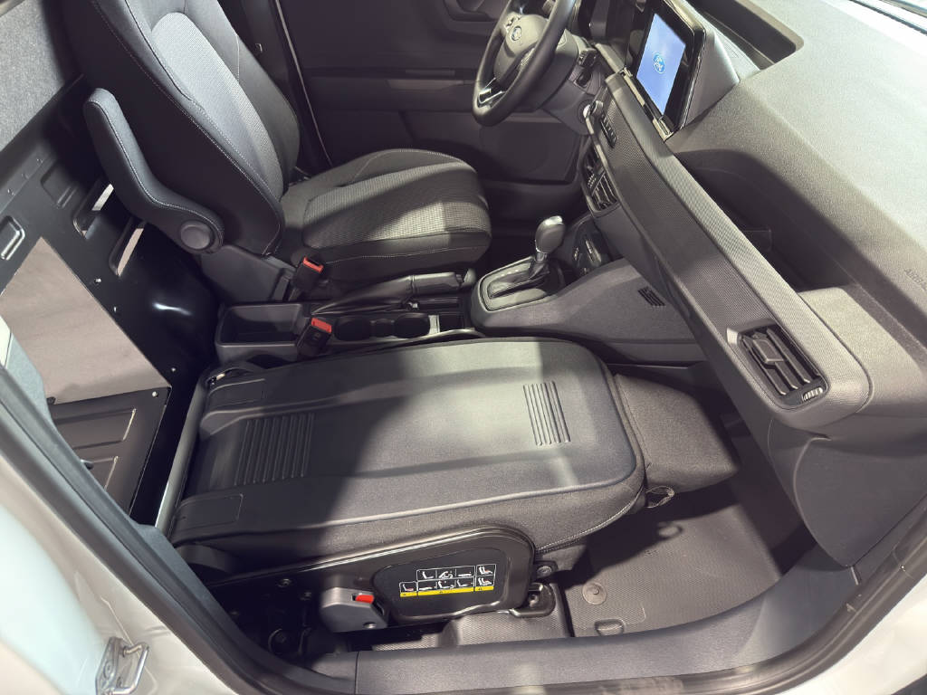 FORD Transit Courier Van 1.0 EcoBoost 125 PS Trend-image-16