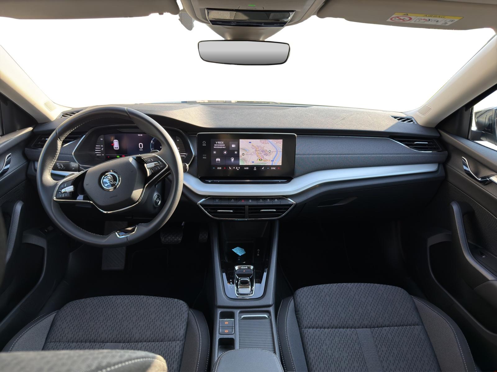 SKODA Octavia Combi 2.0 TSI Style 4x4 DSG-image-4