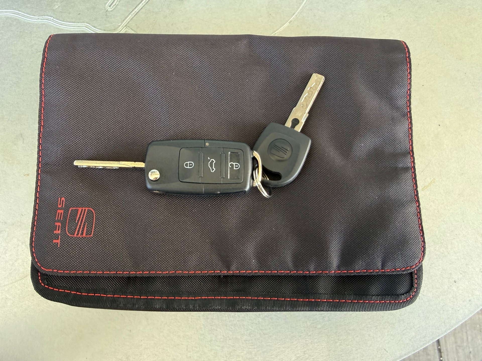 SEAT Ibiza 1.6 Style DSG-image-12