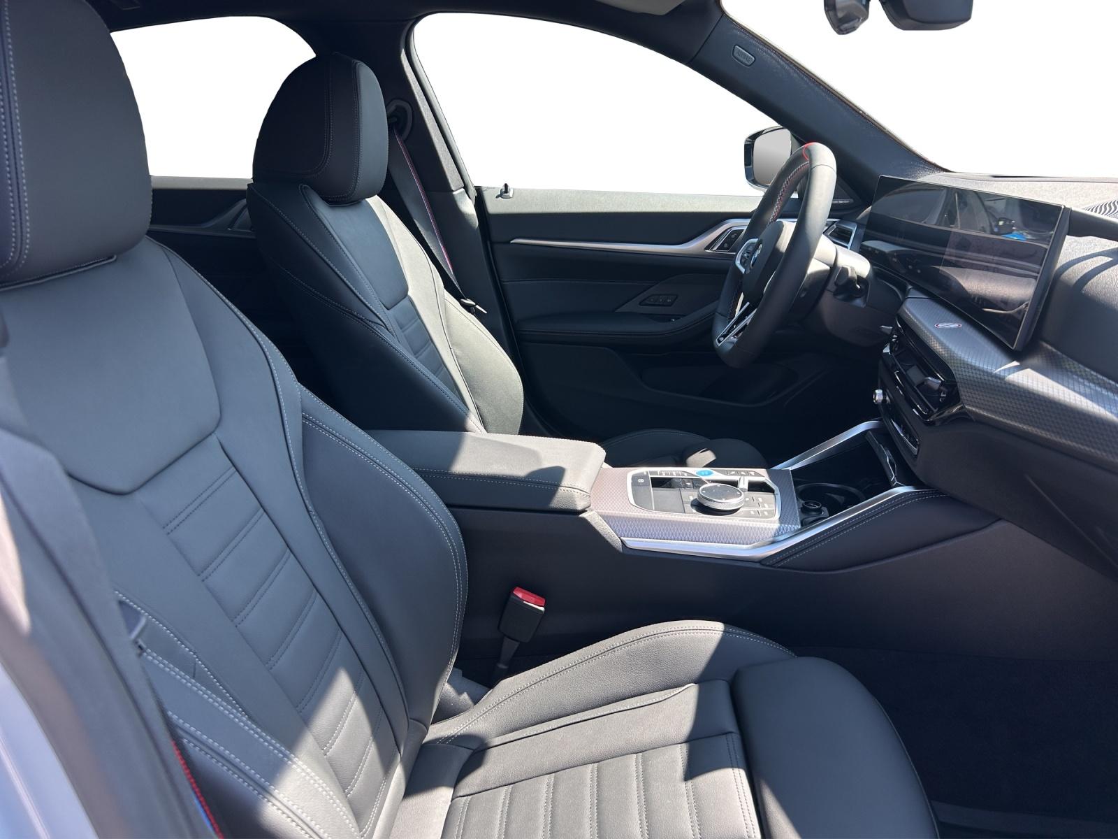 BMW i4 M60 xDrive Gran Coupé M Sport Pro-image-13