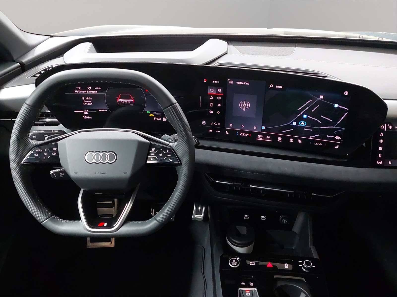 AUDI Q6 e-tron quattro-image-6