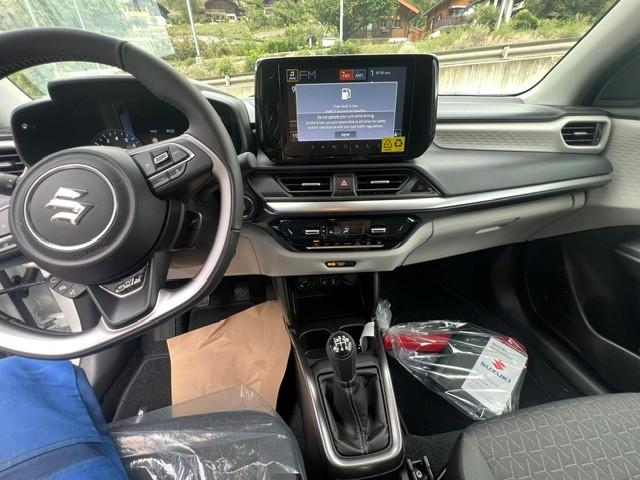 SUZUKI Swift 1.2 Piz Sulai Top Hybrid 4x4-image-12