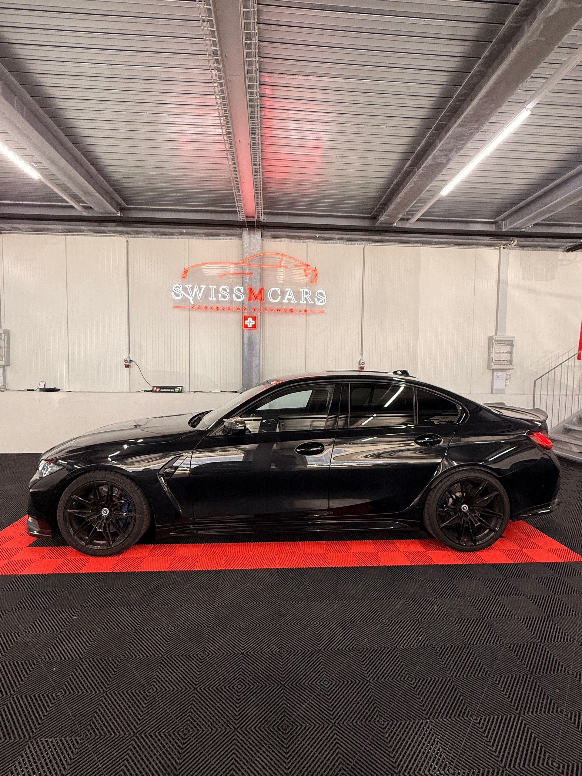 BMW M3 Competition M xDrive-image-4