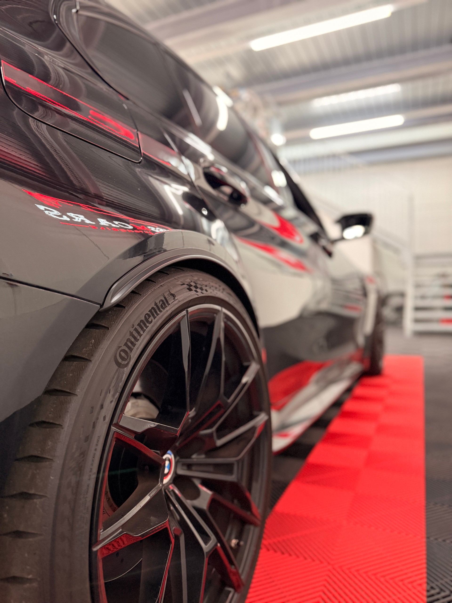 BMW M3 Competition M xDrive-image-12