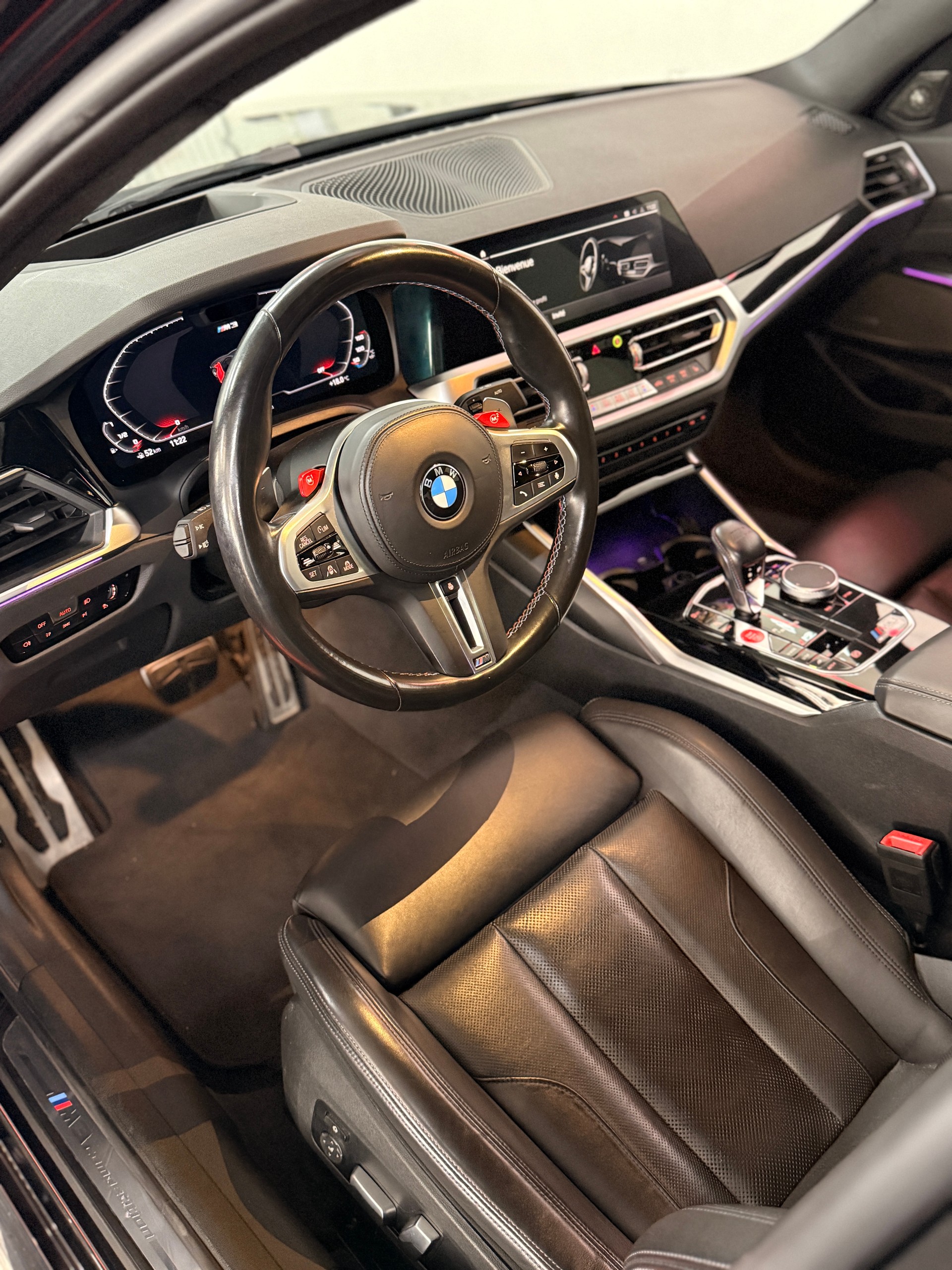 BMW M3 Competition M xDrive-image-14