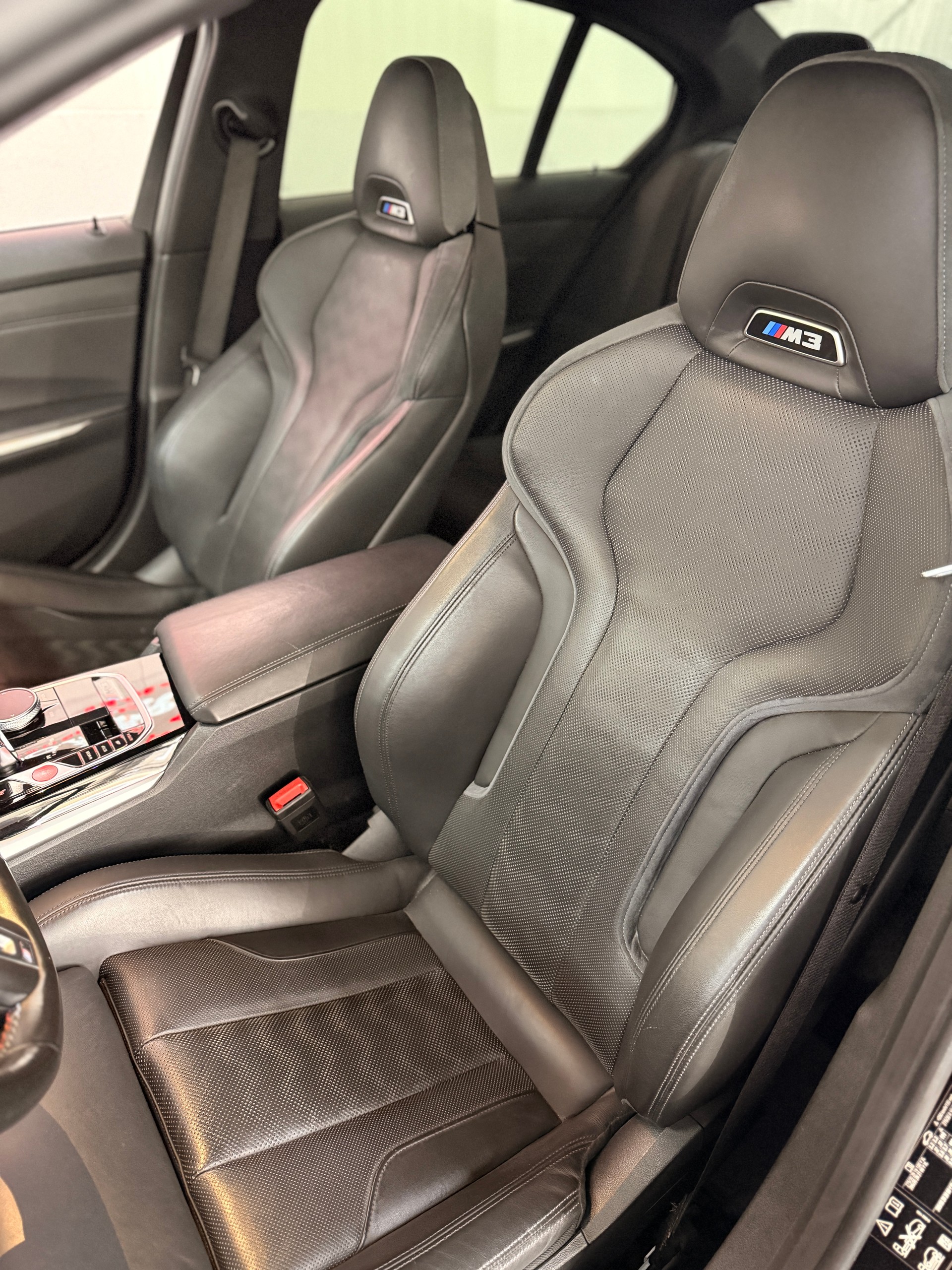 BMW M3 Competition M xDrive-image-18