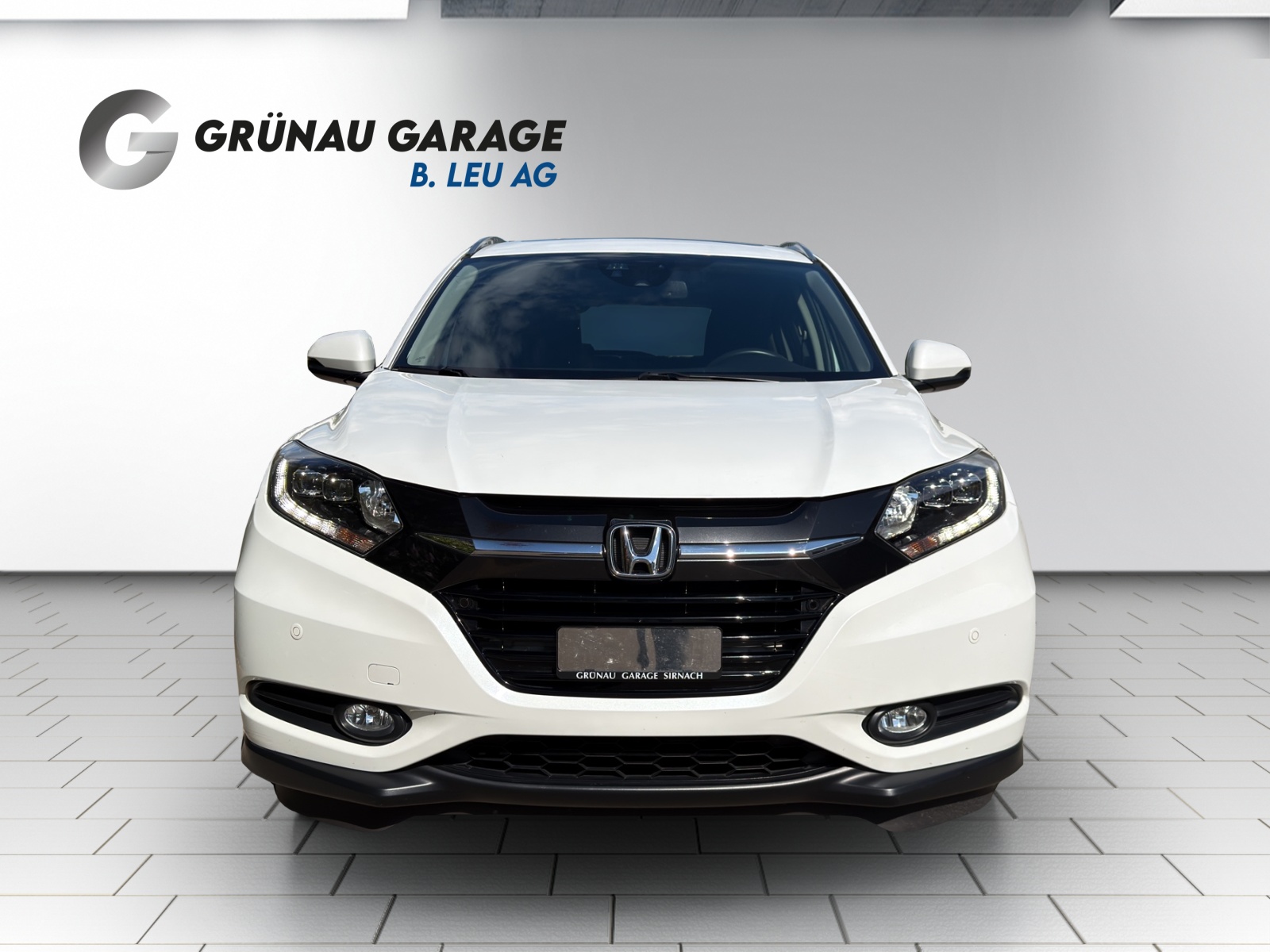 HONDA HR-V 1.5i-VTEC Executive-image-4