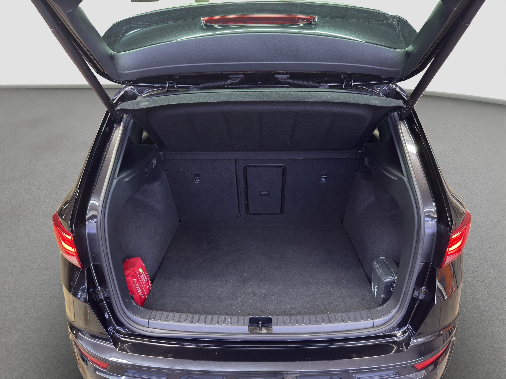 CUPRA Ateca 2.0TSI VZ 4Drive DSG-image-28