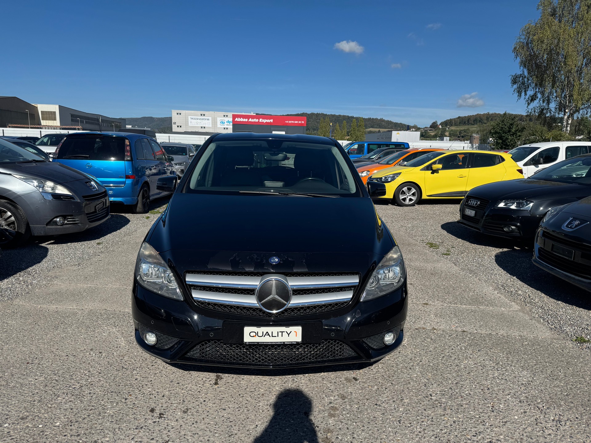 MERCEDES-BENZ B 200 Active Edition-image-0